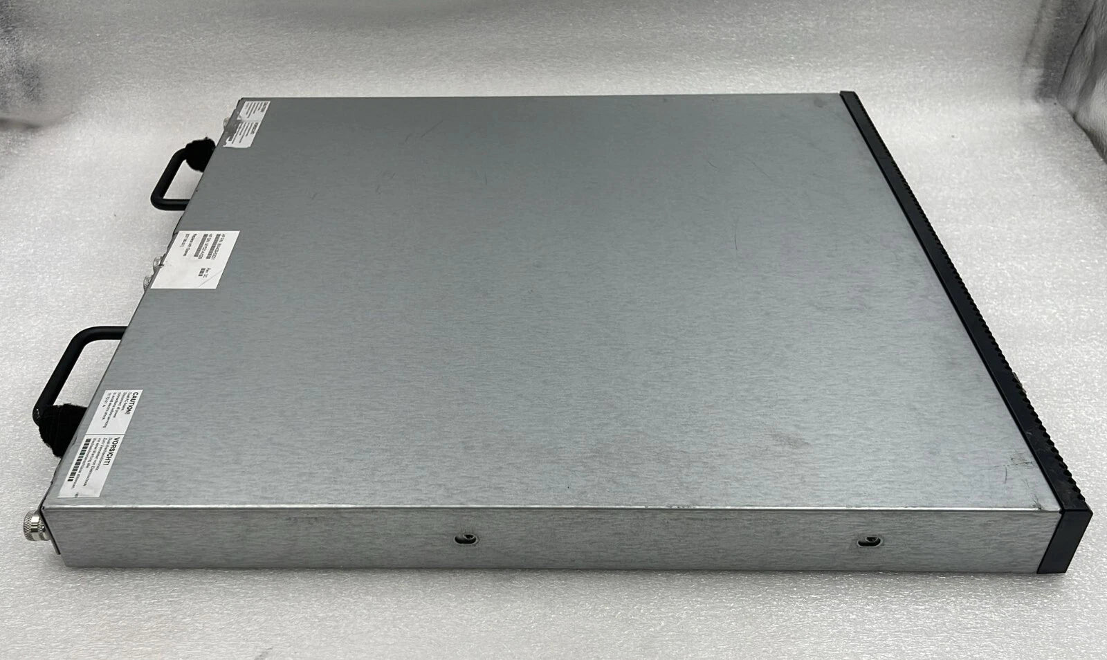 HP StorageWorks VLS9000 8GB FC Switch BW409-63001 20-Port HSTNM-N031