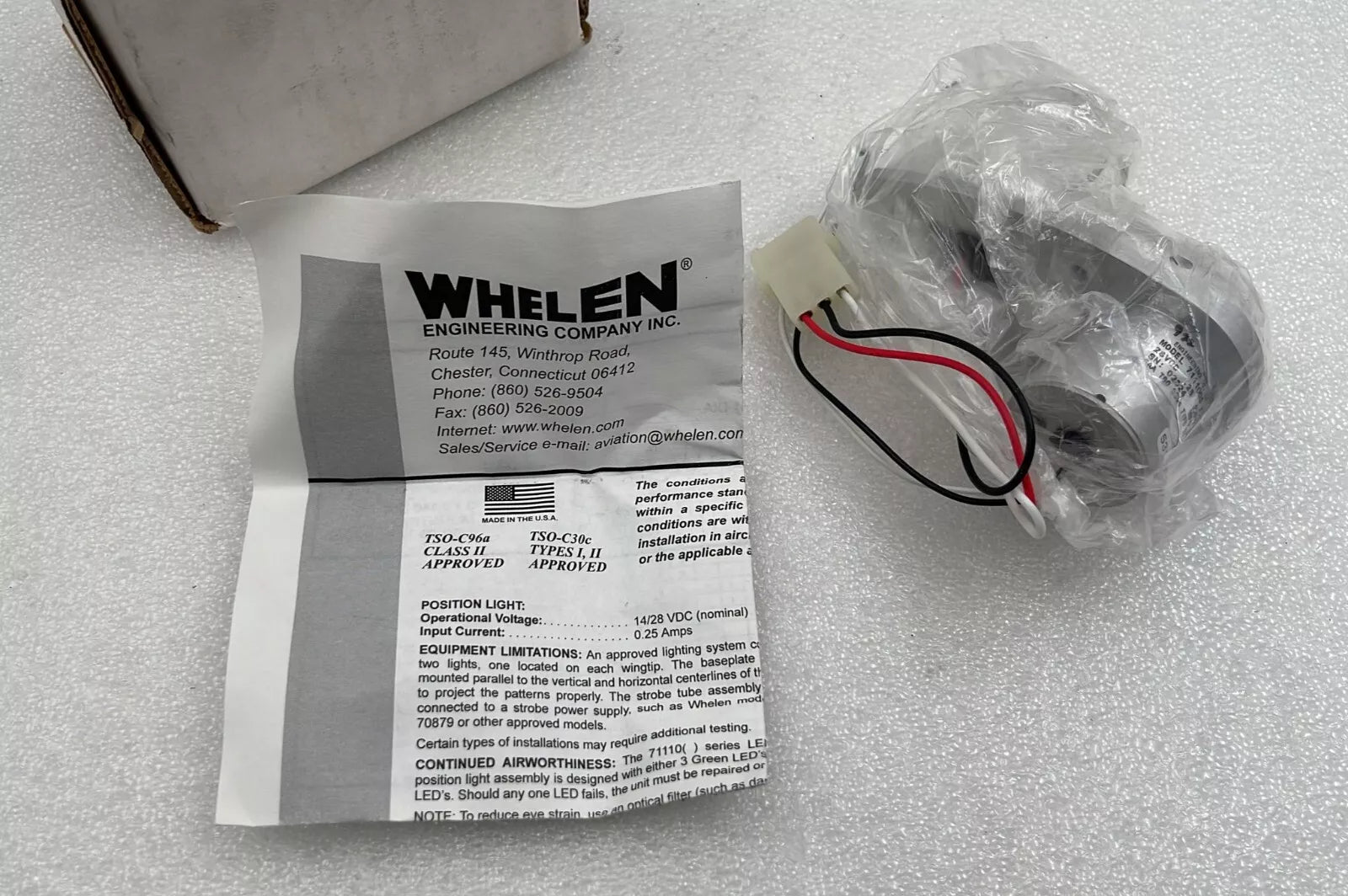 WHELEN 7111003 01-0771110-03 CESSNA LIGHT WING TIP POSITION STROBE