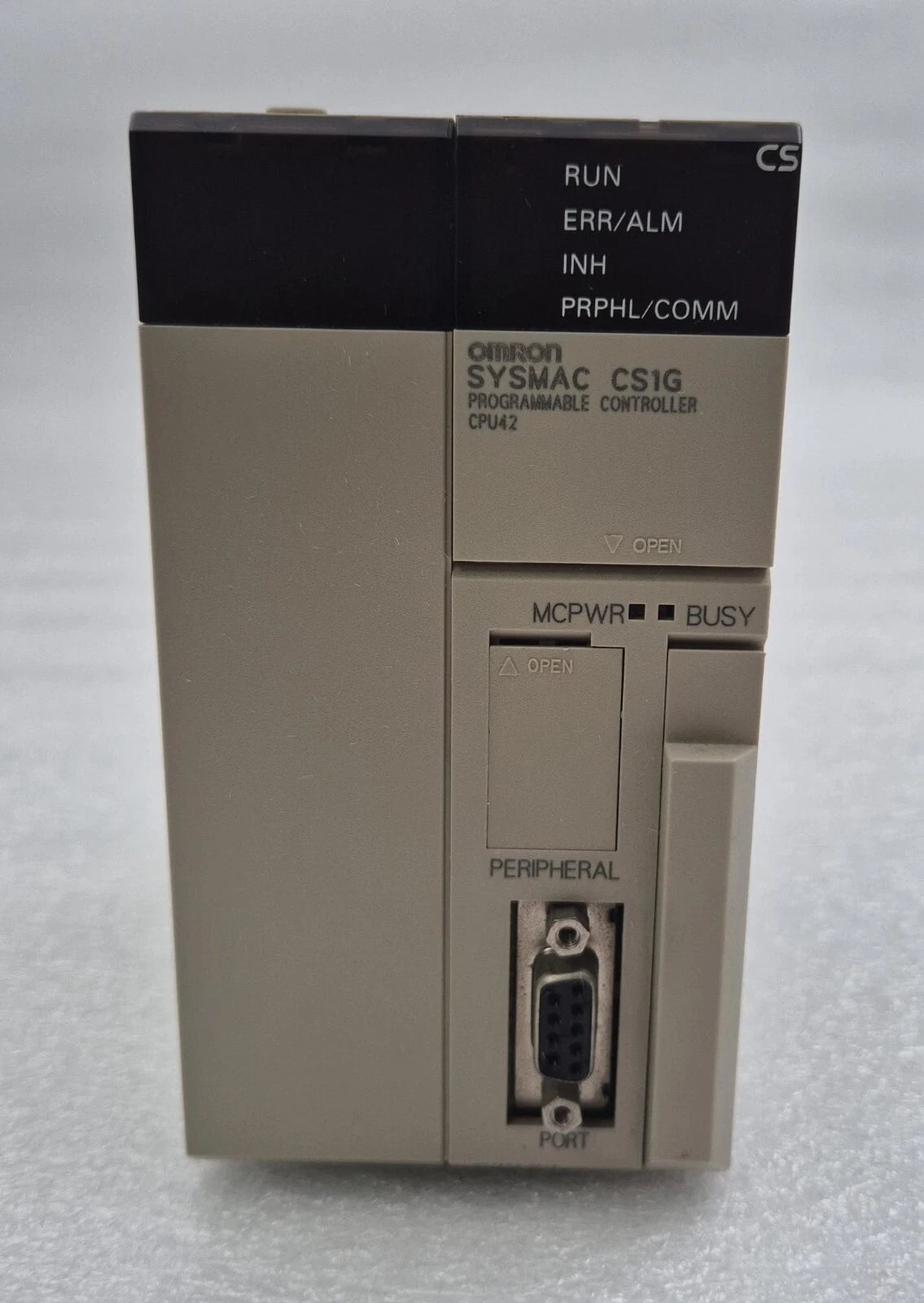 Omron SYSMAC CS1G-CPU42-E front panel close-up