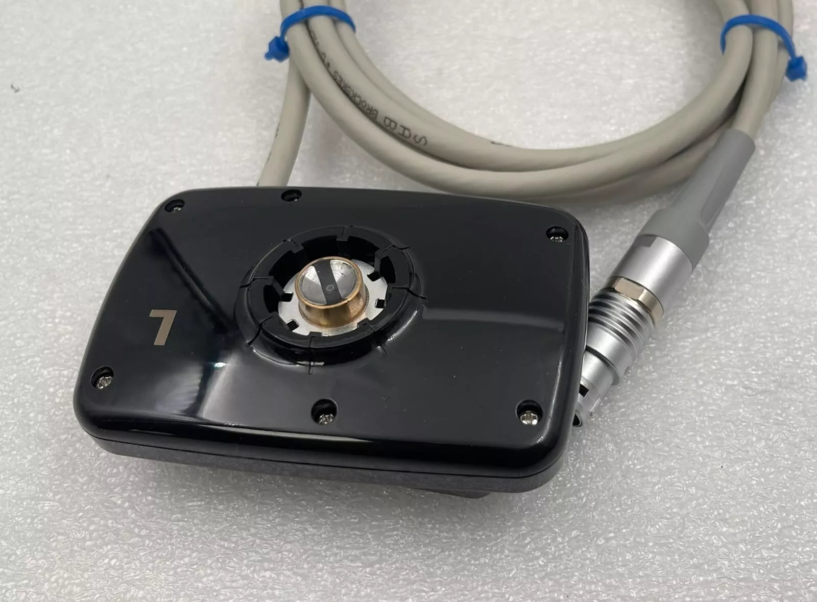 InMode Cheek Left AG609293A Handpiece Applicator for Evoke Headset