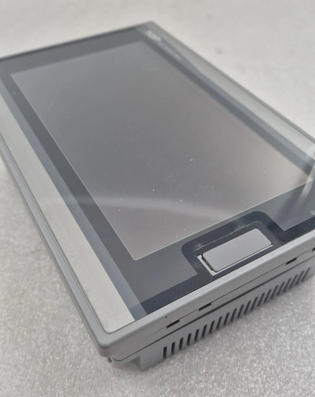 M2I TOP Touch Operation Panel XT0P07TW-UD-C Touch Screen 7" DC24V 15W