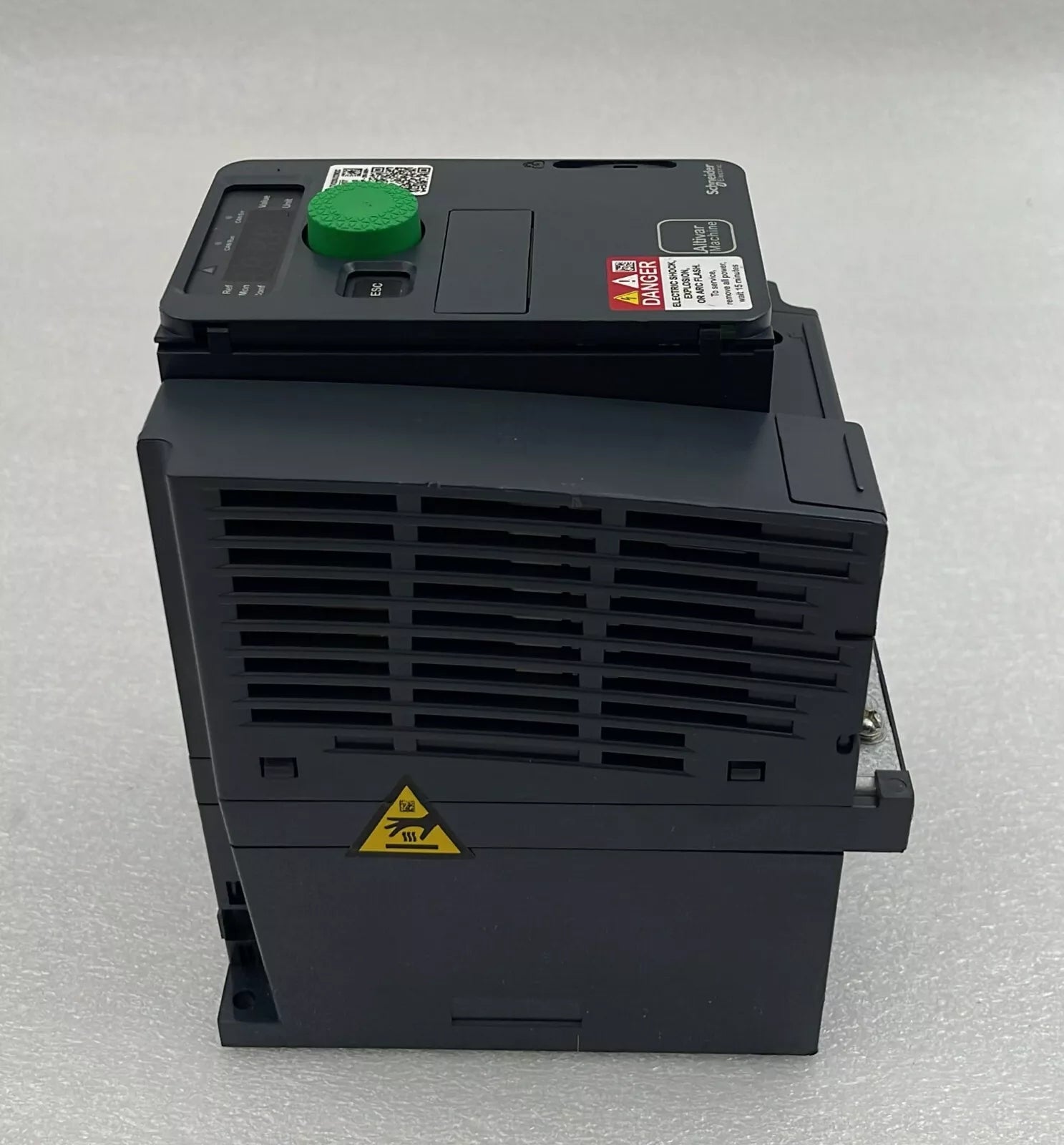 Schneider Electric Altivar 320 ATV320U22M2C AC Drive 2.2kW 3HP