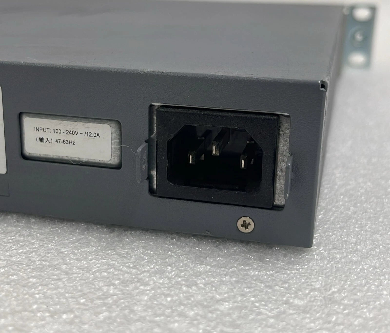 Juniper Networks EX3300 Series Ethernet Switch EX3300-48P 48-Port Gigabit BASE-T