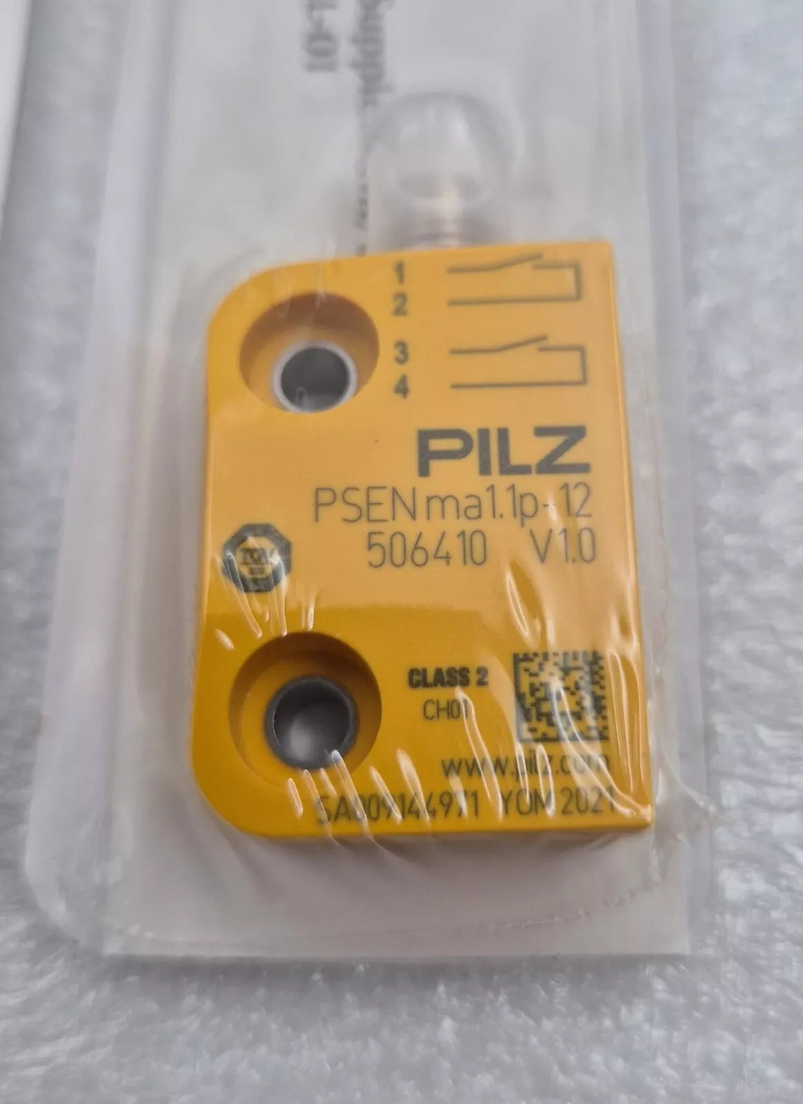 *NEW* PILZ Safety switch 506412 ( 506410 & 514110 ) PSEN ma1.1p-12 & PSEN 1.1-10