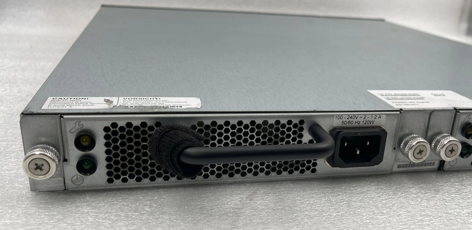 HP StorageWorks VLS9000 8GB FC Switch BW409-63001 20-Port HSTNM-N031