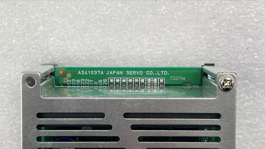 Nidec SERVO FTD3S2P14 3-Phase Hybrid Stepping Motor Driver DC24V AS41037A