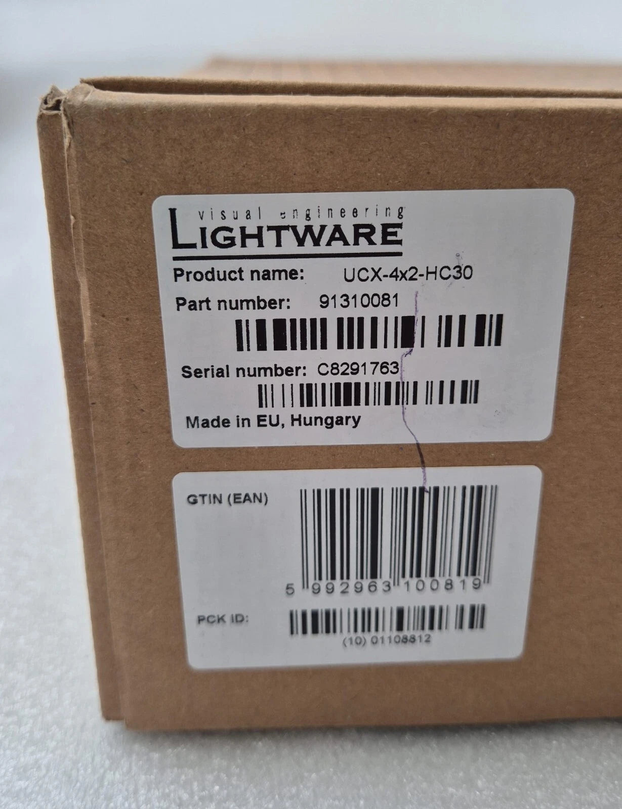 LIGHTWARE UCX-4X2-HC30 91310081 USB Type C & HDMI Matrix Switcher