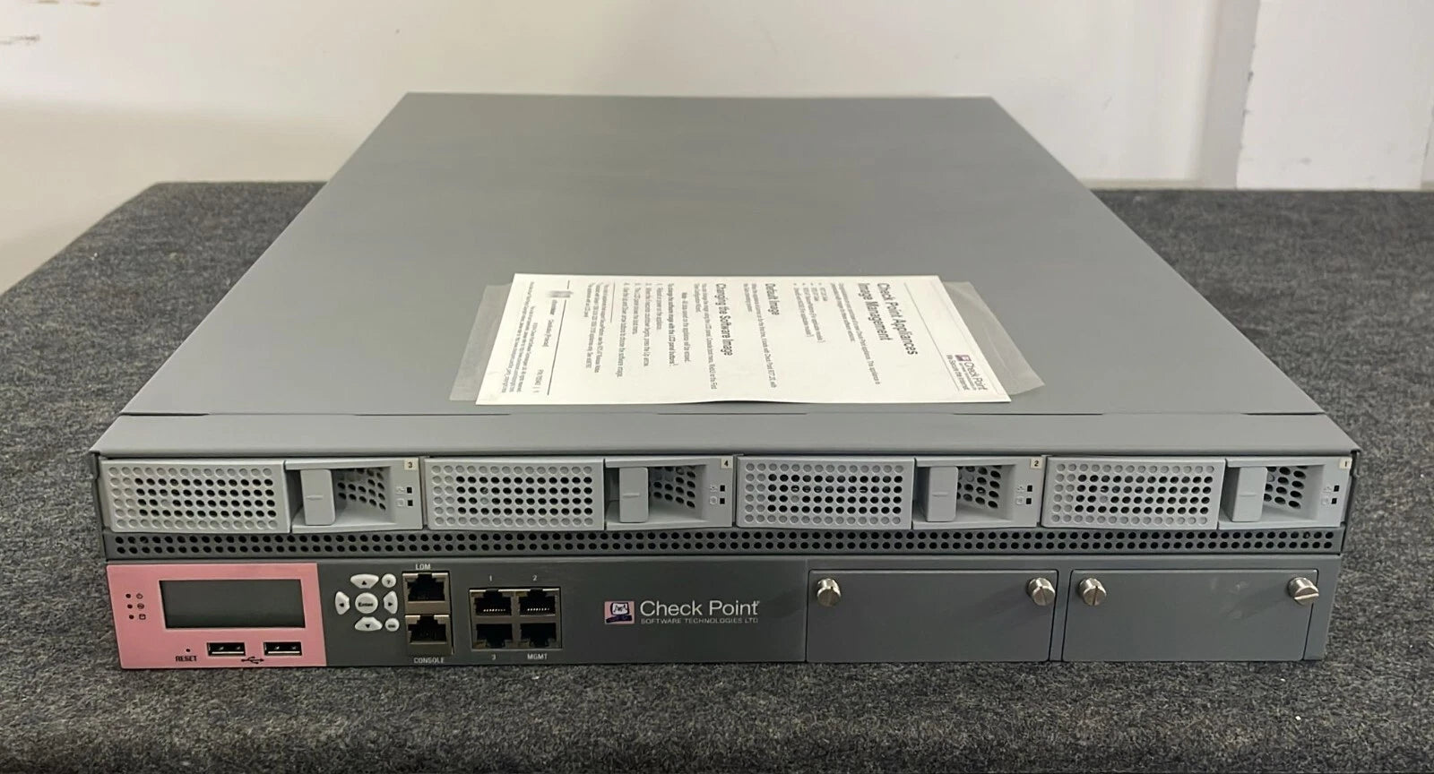 Check Point ST-50 Smart-1 3050 Firewall Security Appliance VPN W/ 32GB RAM