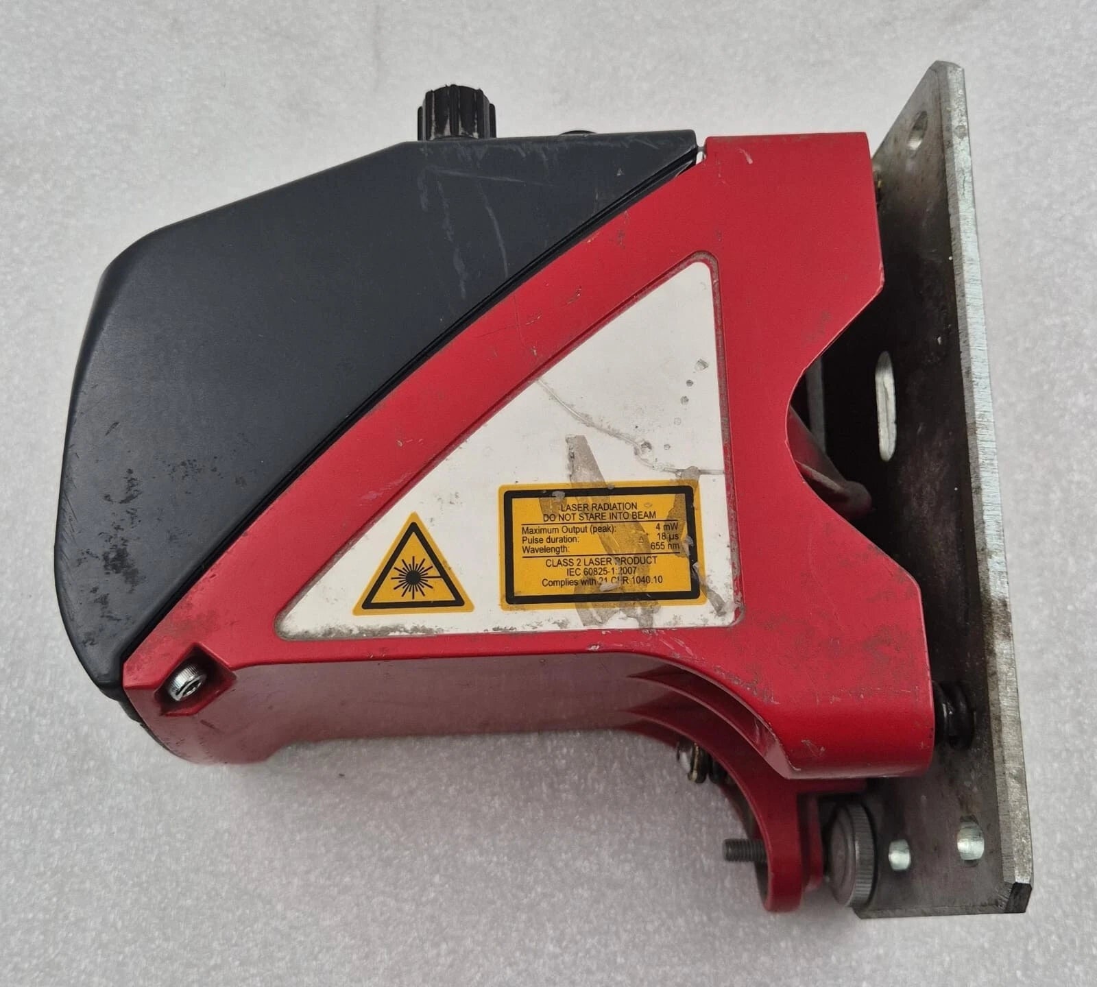 Leuze Electronic AMS 304i 120 50113678 Optical Distance Sensor *FOR PARTS*