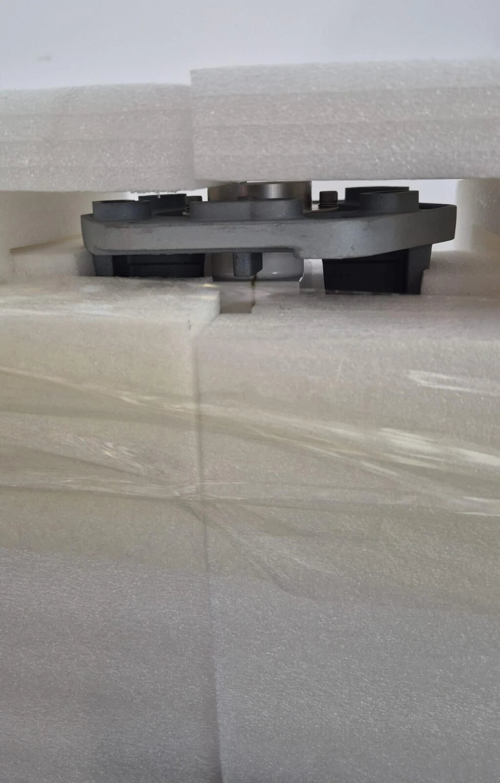 ERICSSON BFZ 622 72/AD26H R1B ANT2/2 C 0.6 18/80 HPX/HPX MINI-LINK Antenna *NEW*