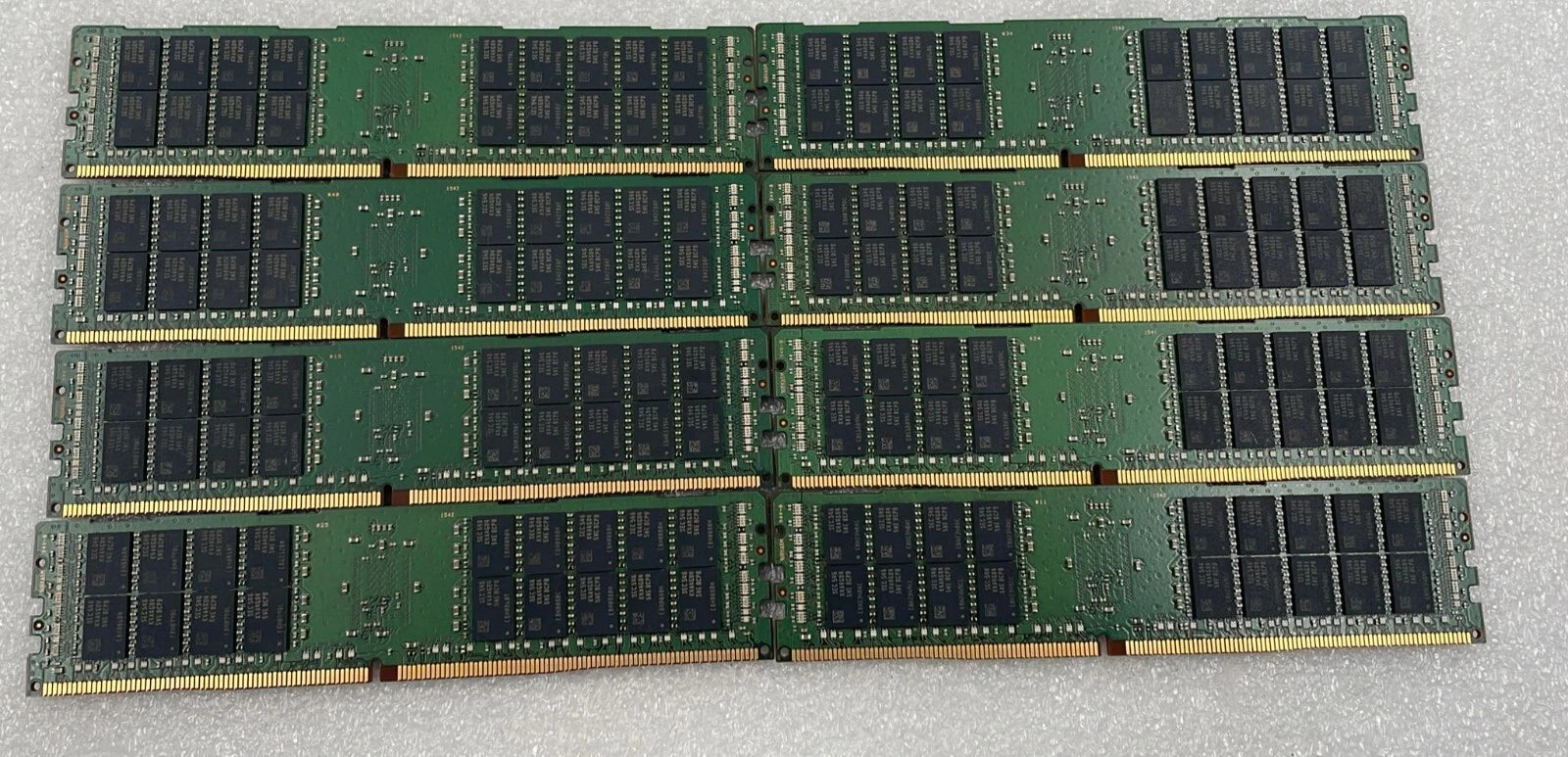 [LOT 8 PCS] Samsung 16GB 2Rx4 PC4-2133P M393A2G40EB1-CPB0Q RAM HP 752369-081