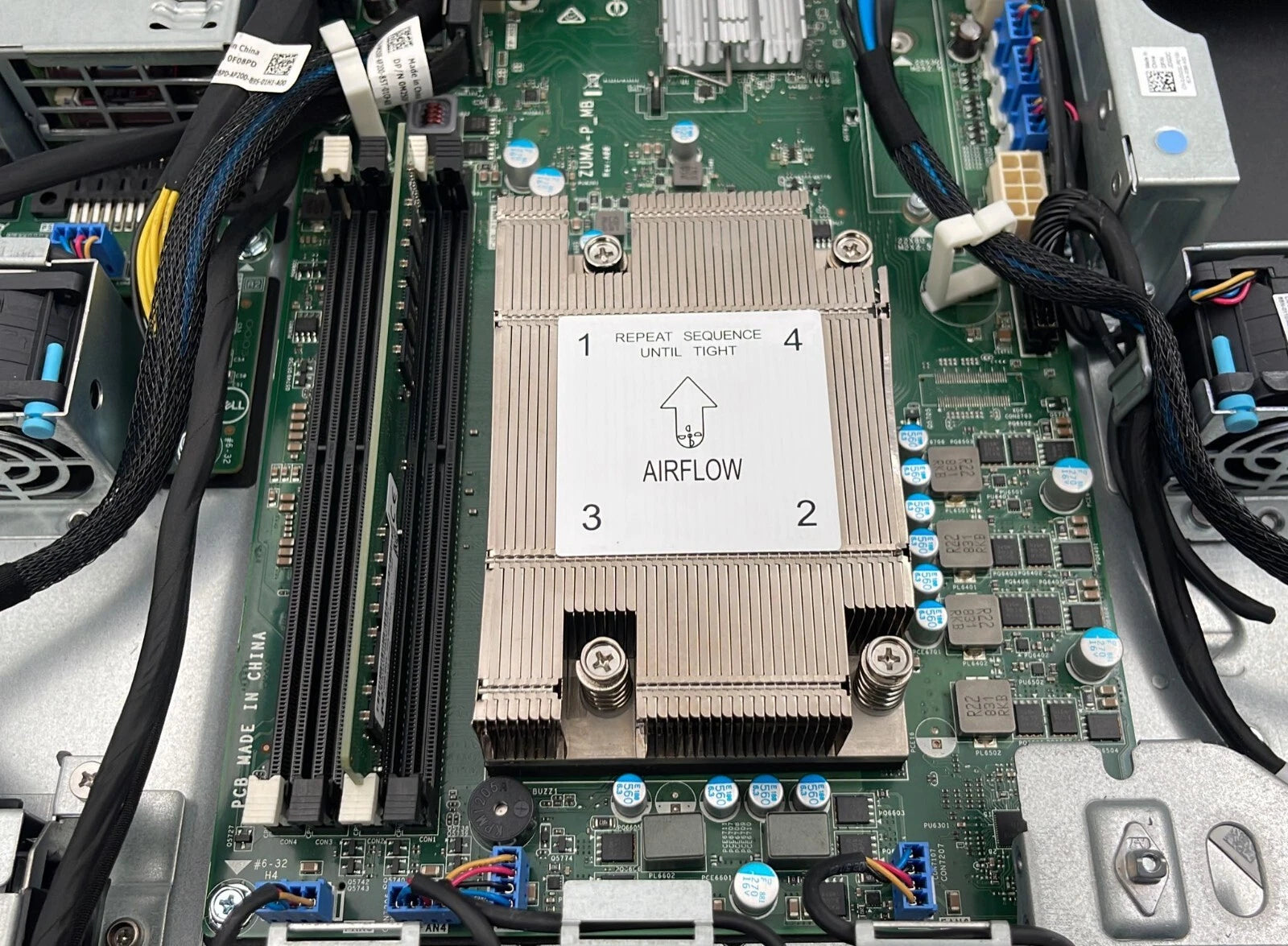 DELL Precision 3930 Rack i7-8700k Nvidia OUADRO P2000 16GB 2Rx8 2TB 7200RPM