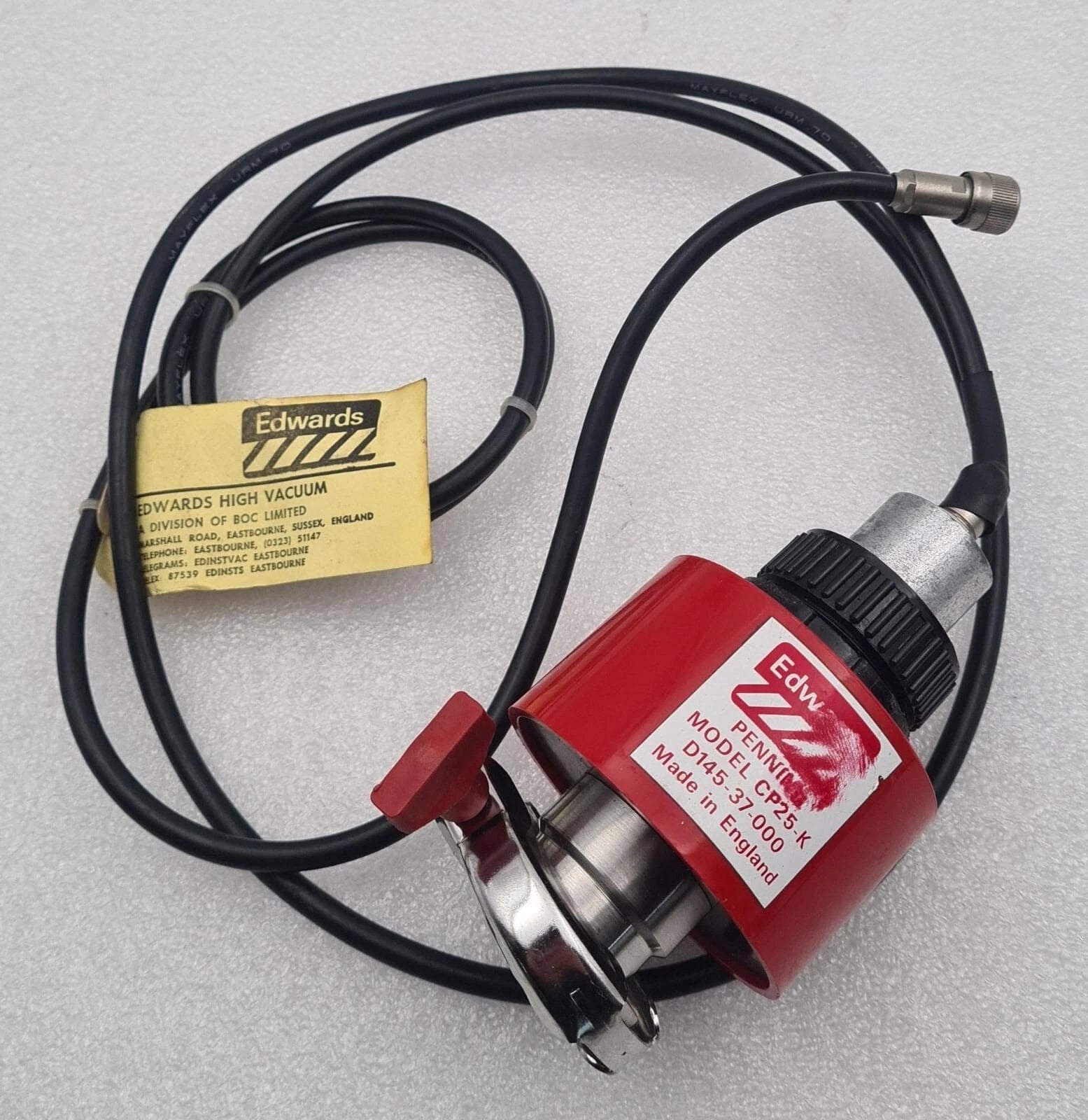 Edwards Penning CP25-K D145-37-000 cold cathode vacuum gauge