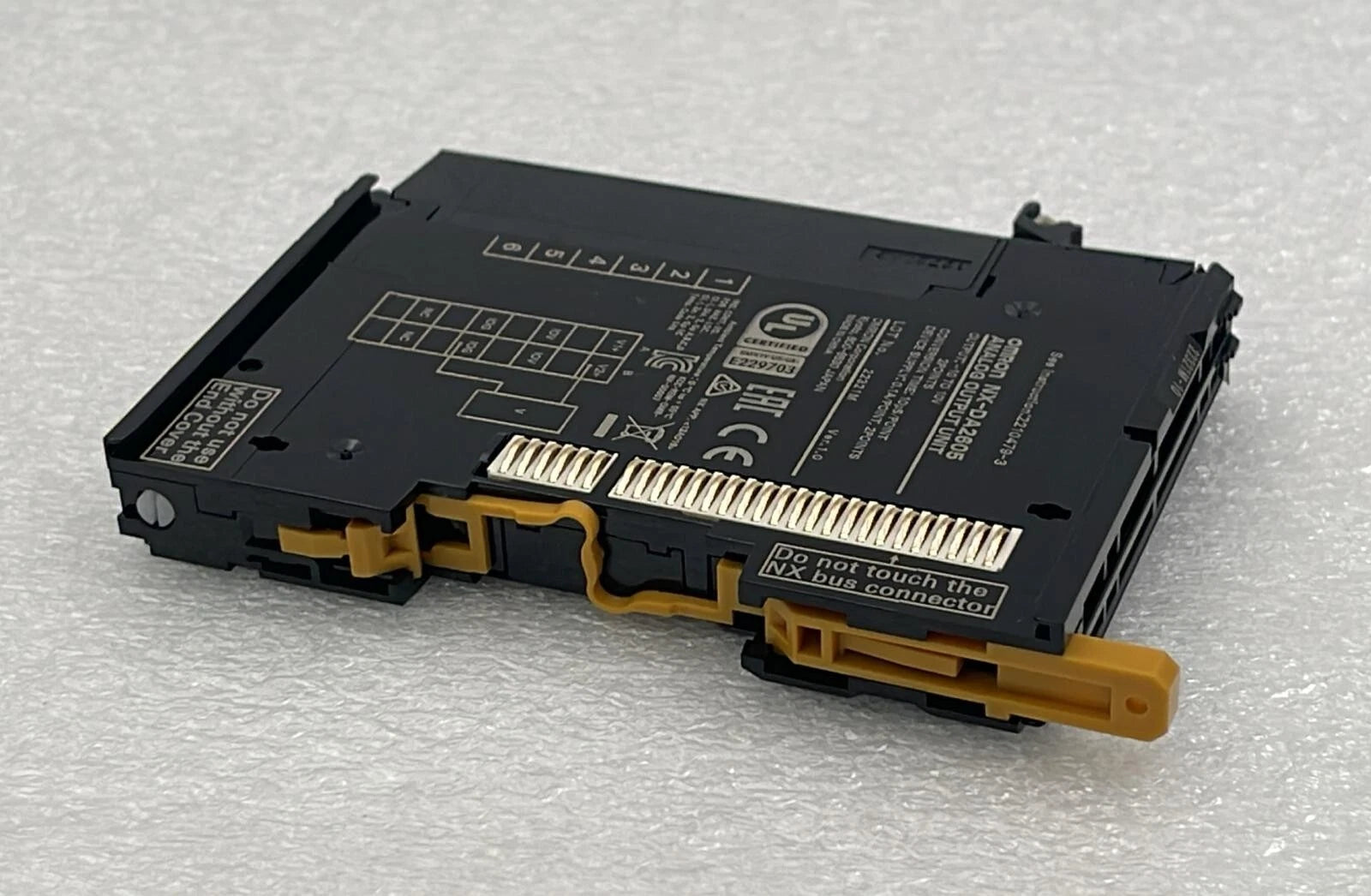 OMRON NX-DA2605 PLC Analog output unit