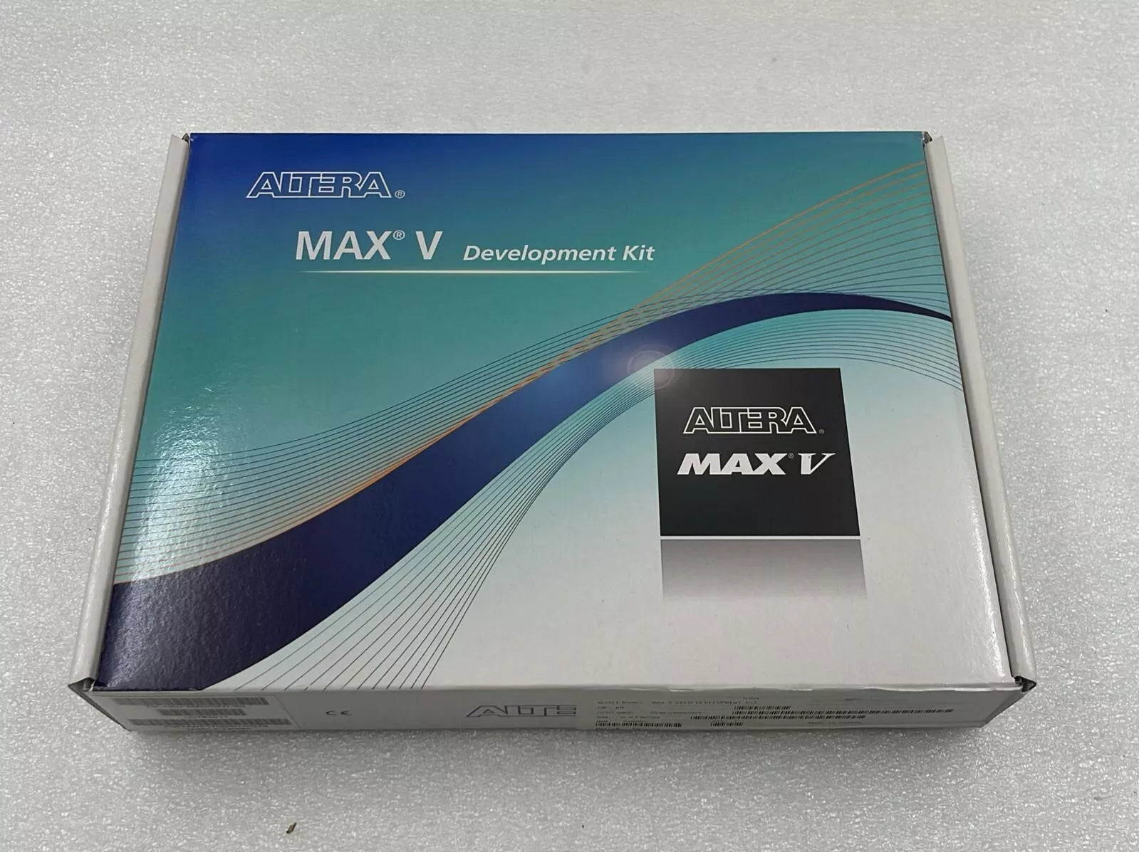 Altera MAX-V CPLD Development Kit DK-DEV-5M570ZN **NEW SEALED**