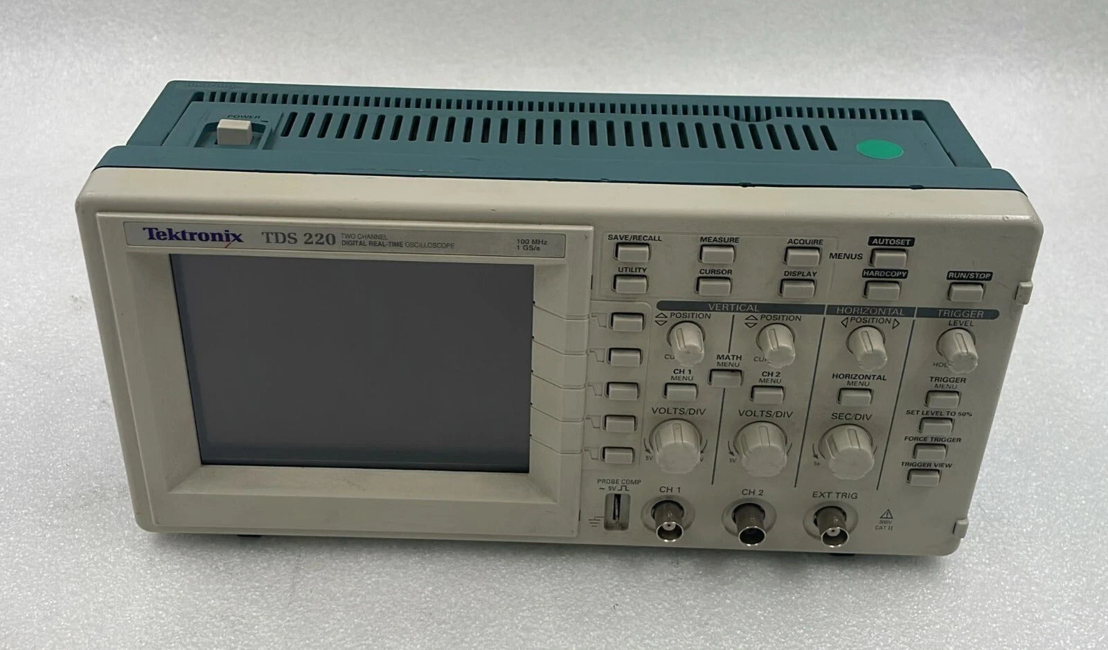 Tektronix TDS 220 Two-Channel Digital Real-Time Oscilloscope 100MHz 1GS/s