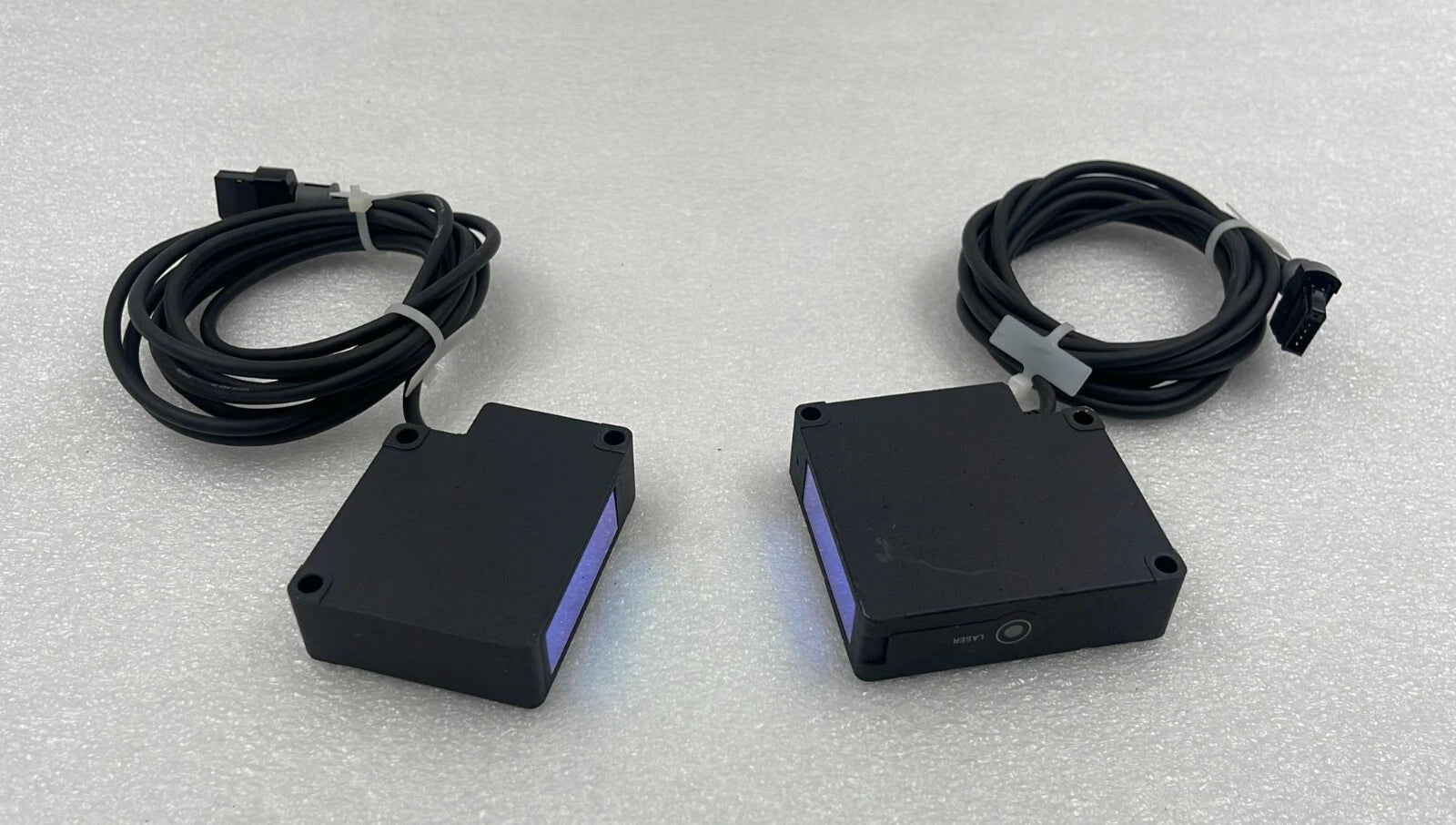 Keyence IB-30 Intelligent B Laser Sensor Head industrial automation sensor