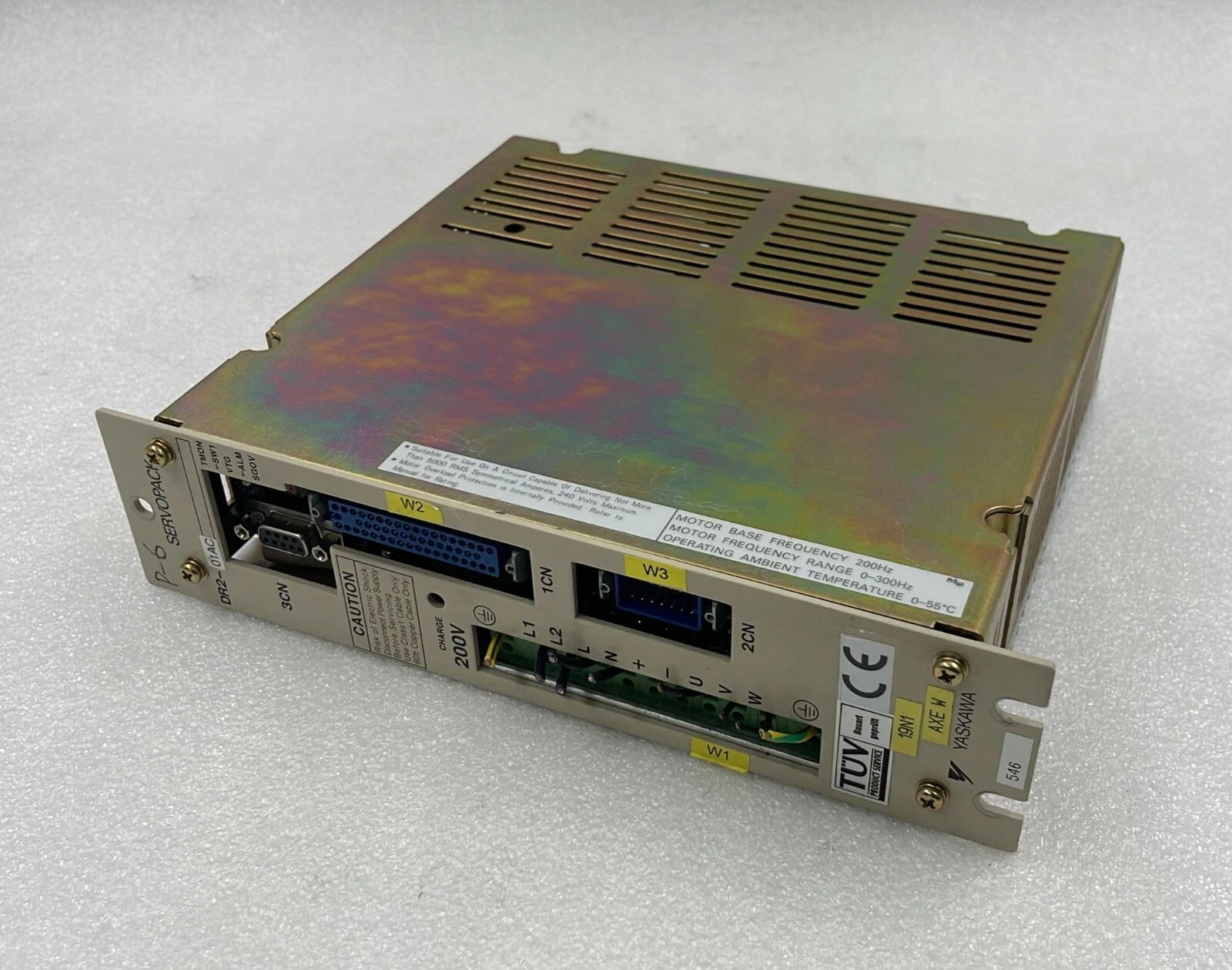 YASKAWA SERVOPACK DR2-01AC Servo Driver 200-230V 50/60Hz kW0.2