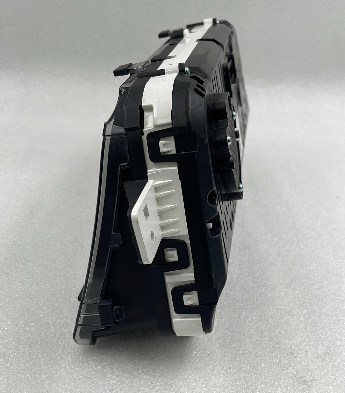 Hyundai Ioniq instrument cluster speedometer kilometers 94053-G2310 **AS IS