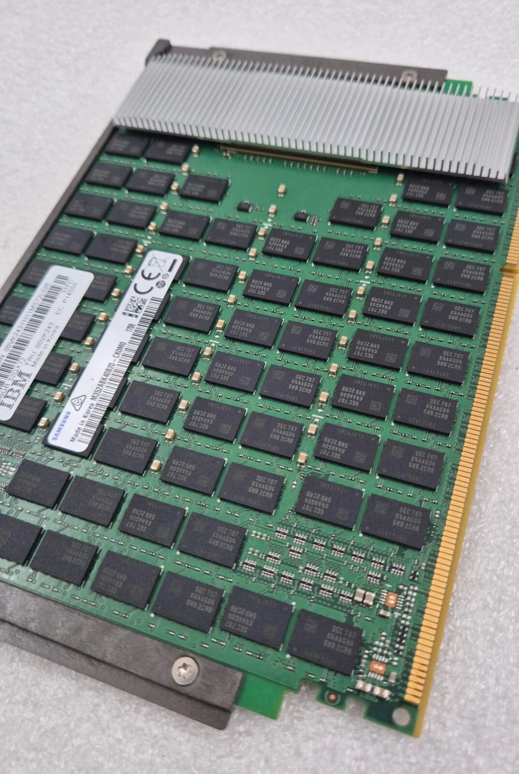 IBM 00VK243 256GB DDR4 1600MHz CDIMM PC4-12800 SAMSUNG M352ABK40B20-CK0M0 - E980