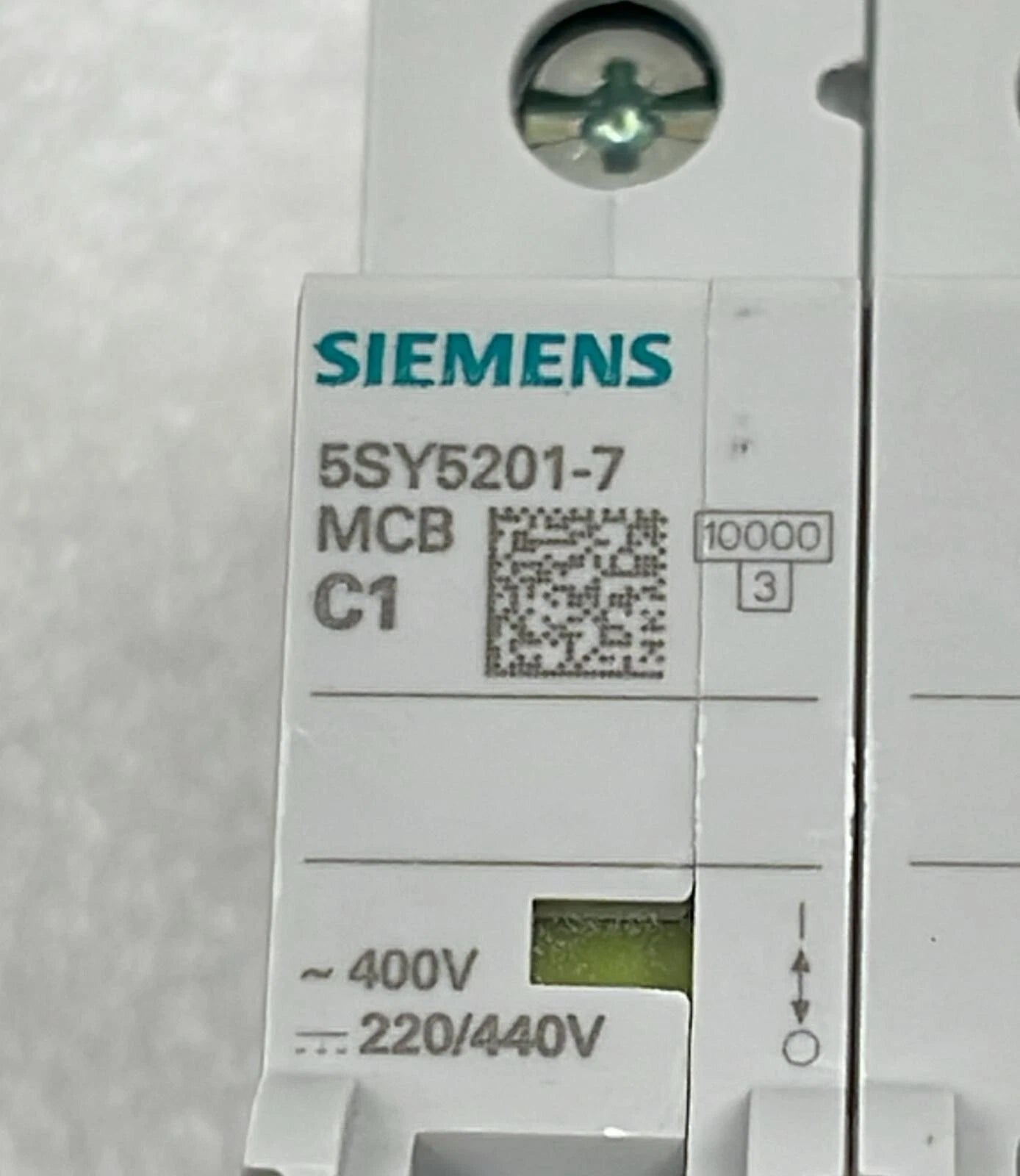 [LOT 3] Siemens 5SY5201-7 Circuit breaker Universal current 440 V DC 400 V AC