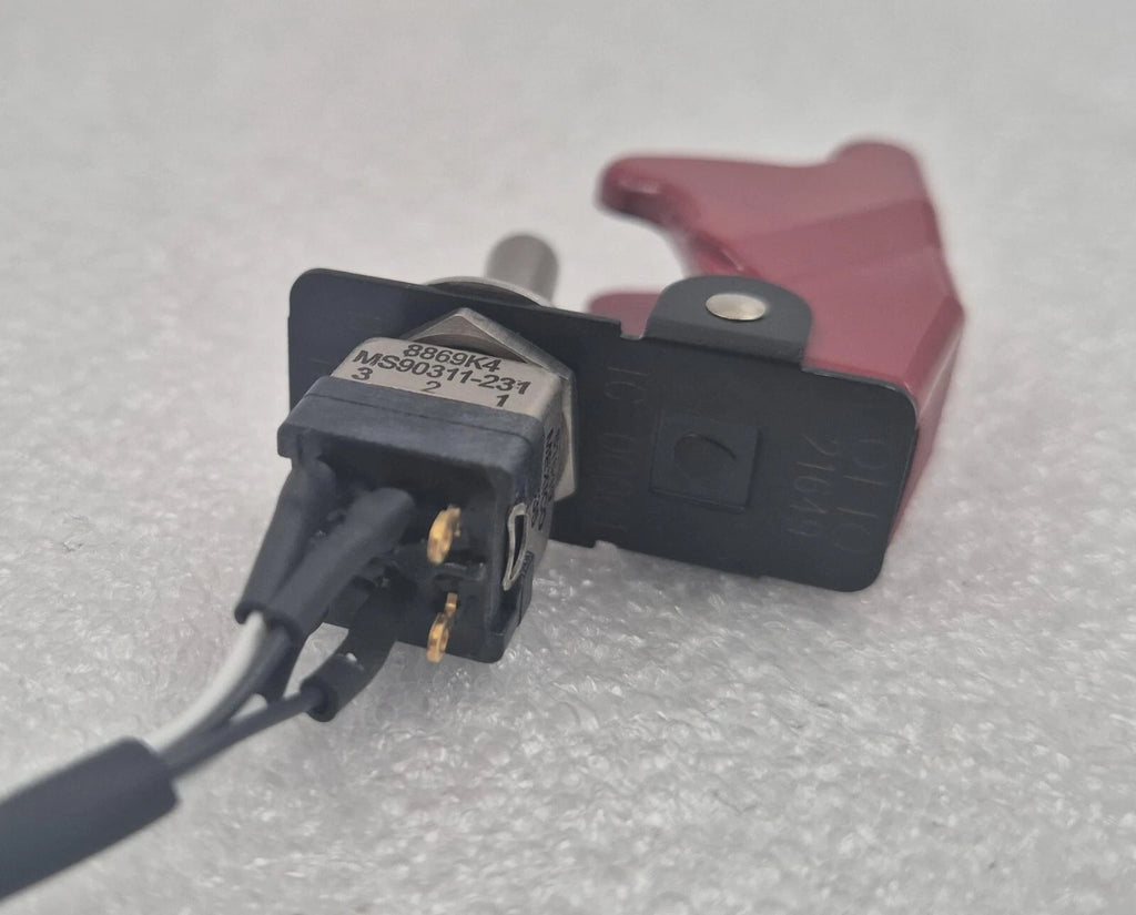 EATON Cuttler-Hummer MS90311-231 8869K4 Mini Toggle Switch W/ Safety Catch *NEW*