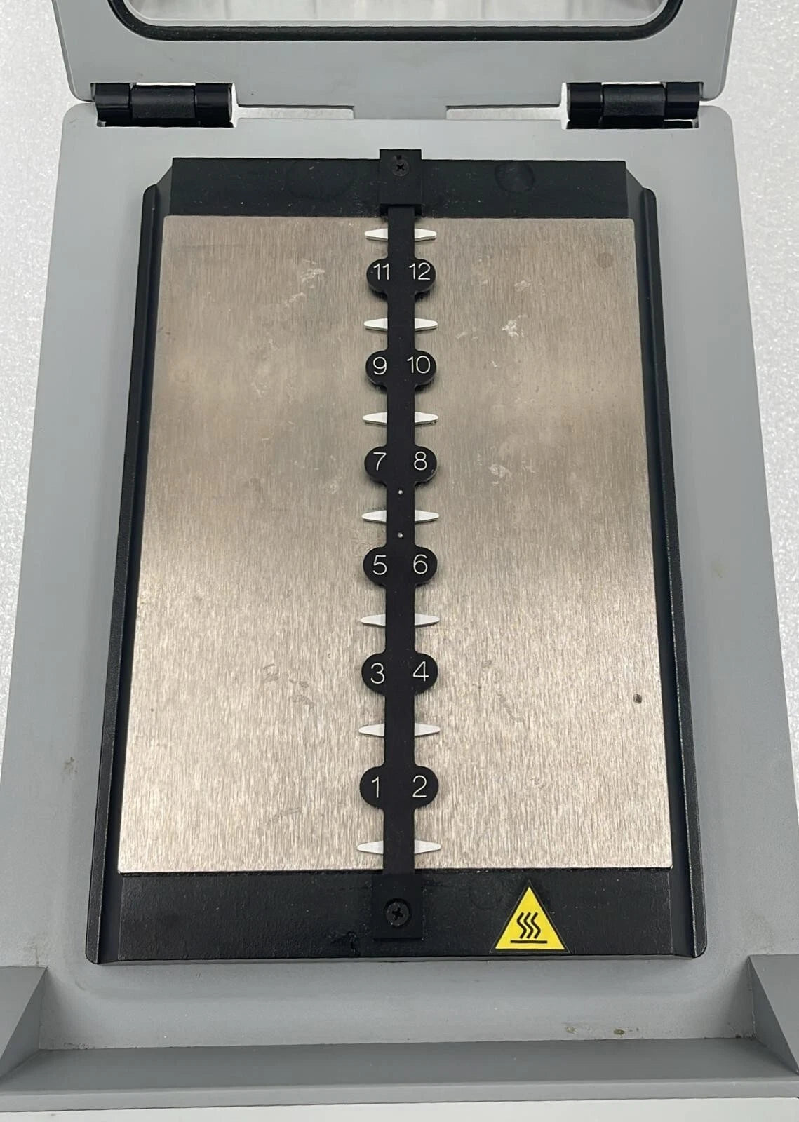 Leica Abbott Molecular ThermoBrite System S500-24