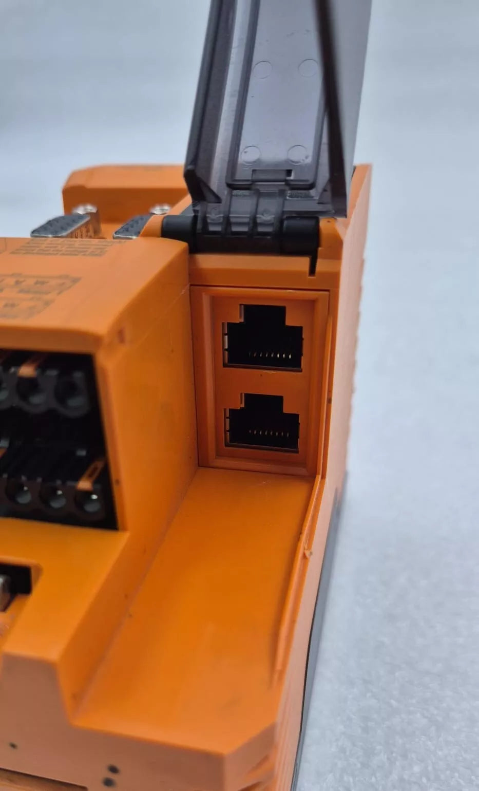 B&R Automation ACOPOS Micro 100D Servo Drive 80VD100PD.C144-01 Rev. C5