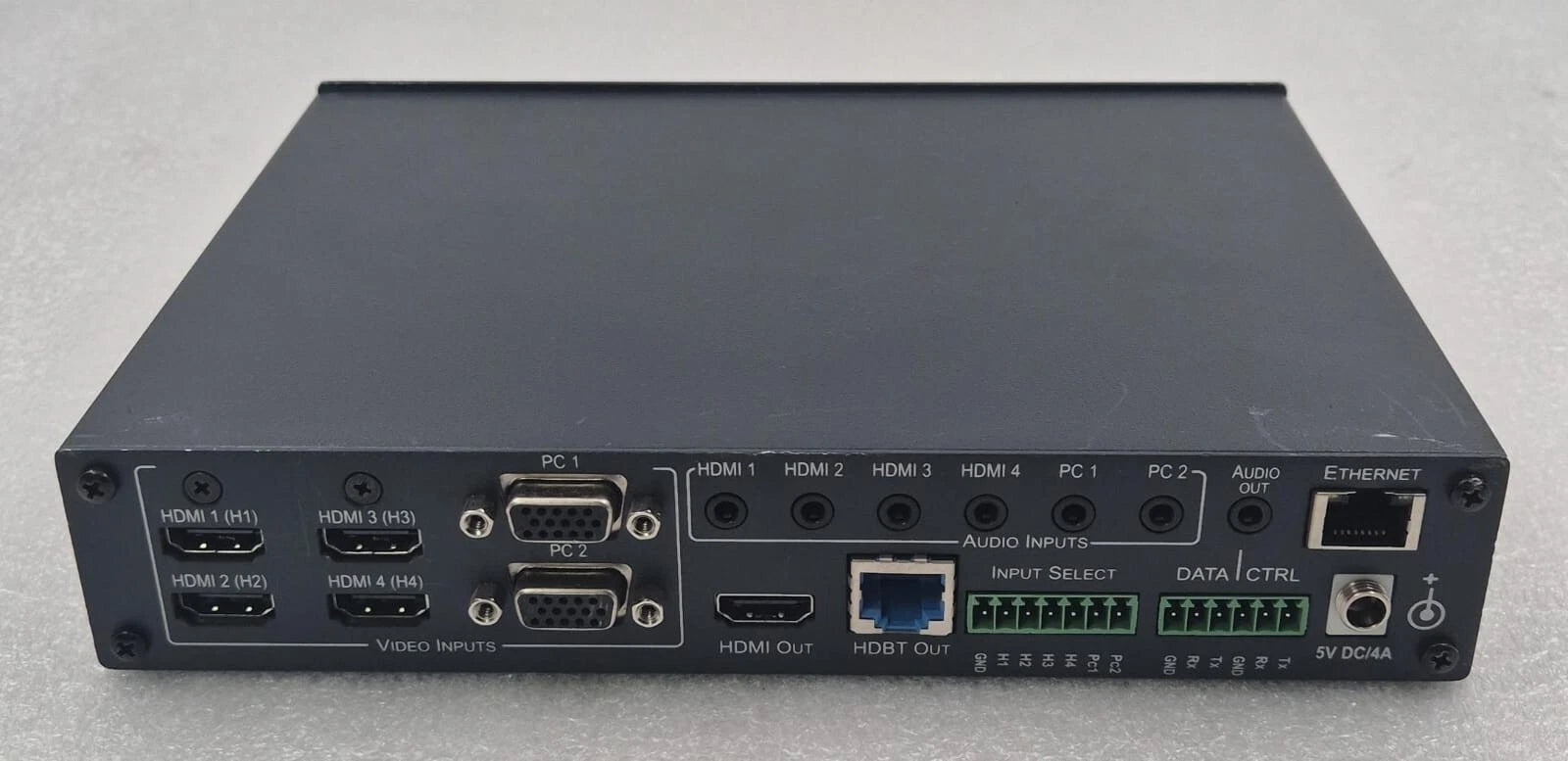 KRAMER VP-440 Presentation Switcher / Scaler HDMI