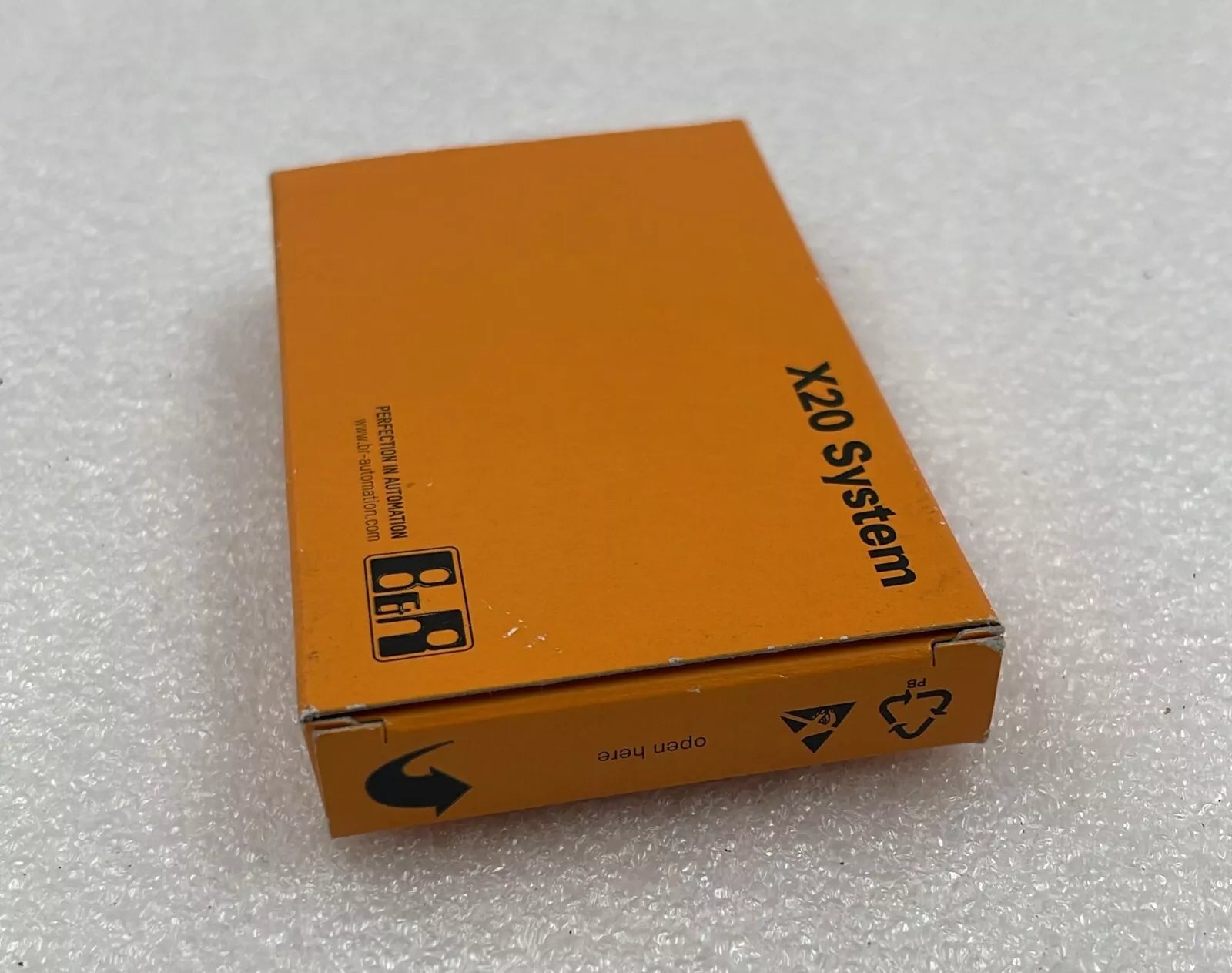 **NEW B&R Automation X20 AI 8221 Digital PLC I/O Output Module