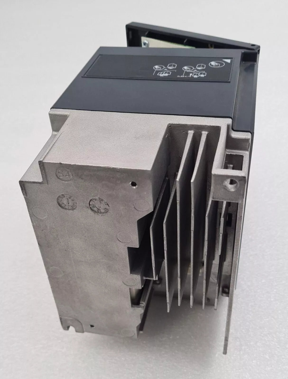 B&R Automation ACOPOS inverter X64 8I64T400110.000-1 1.1kW 1.5HP V5.1 **AS-IS**