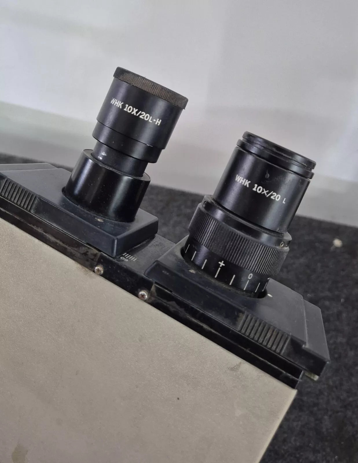 Olympus Optical IMT-2 Microscope Inverted Phase 220/240V w/ Objectives **AS-IS**