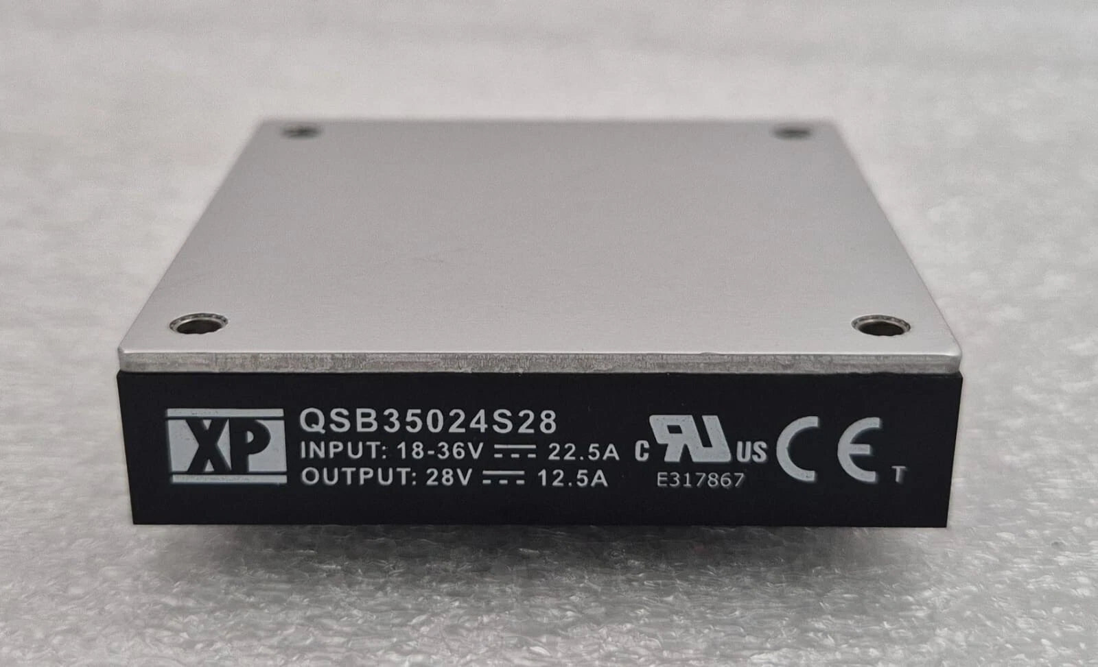 NEW - XP Power QSB35024S28 350W 18-36V 22.5A 28V 12.5A DC-DC Converter