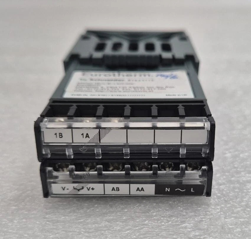 Eurotherm 2132i Micro side housing profile