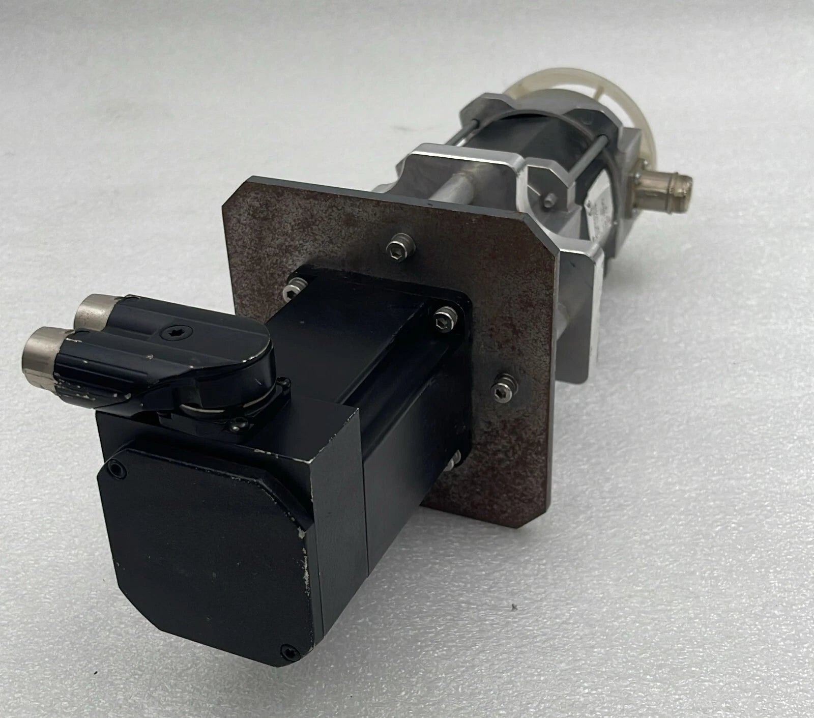 B&R Automation 8LVA23.R0030D000-0 Synchronous Servo Motor W/ 386-60-00003-0