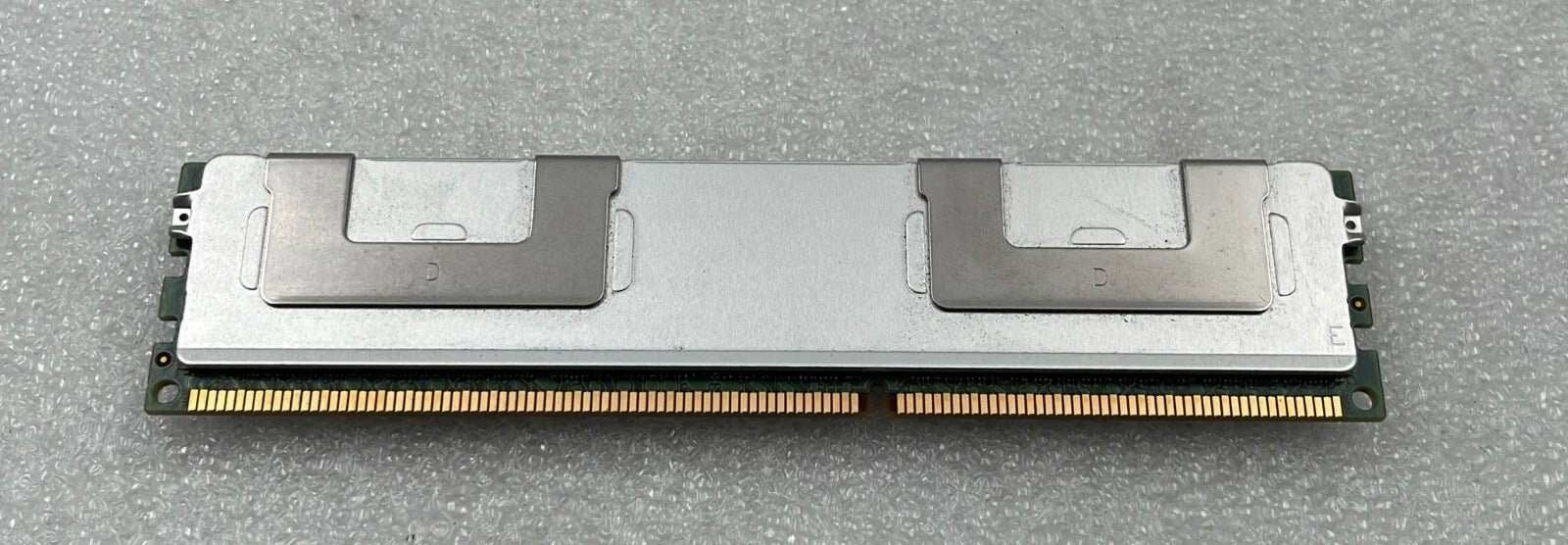 [LOT OF 16] SAMSUNG 16GB 4Rx4 PC3L-8500R-07-11-AB1-D3 M393B2K70DM0-YF8