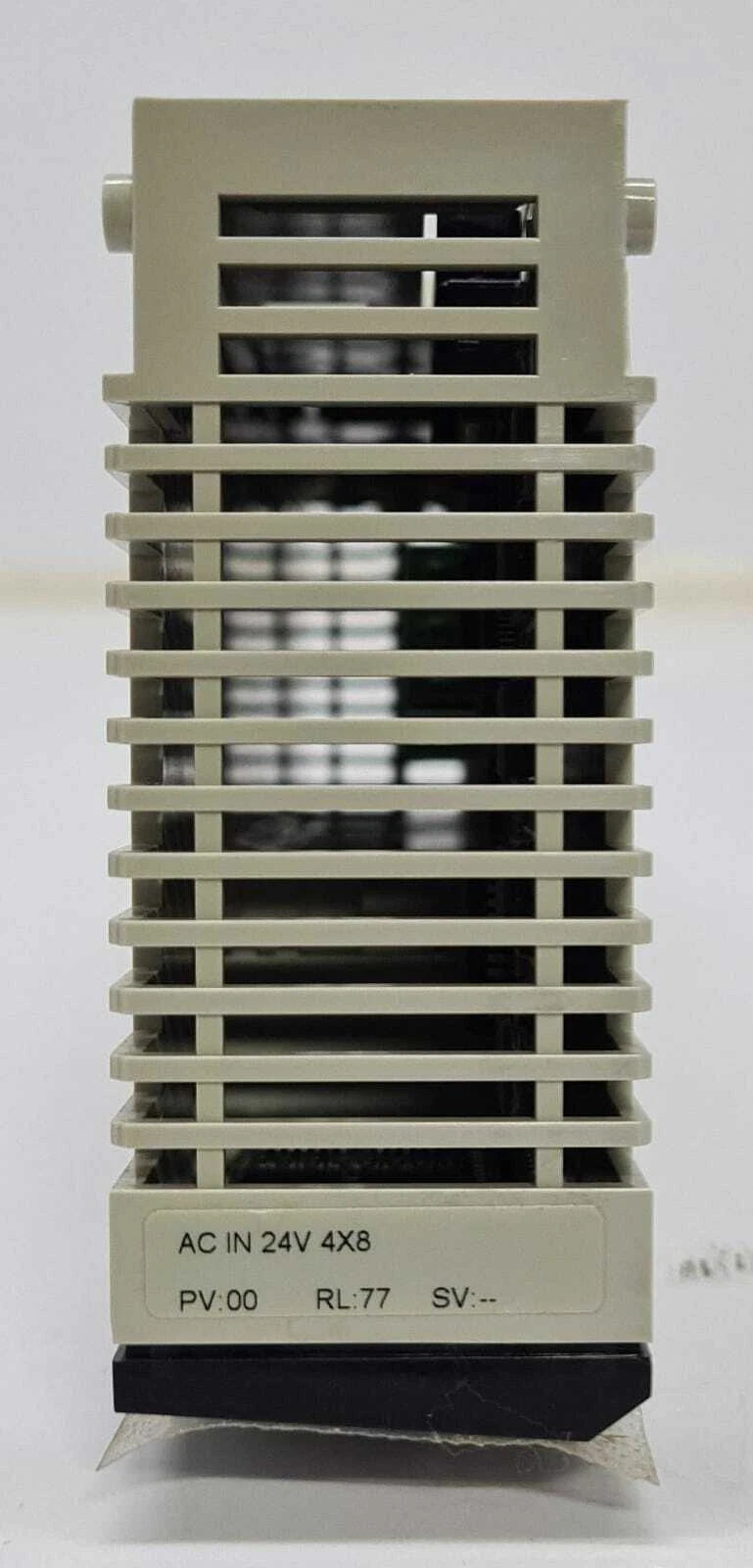 Schneider Modicon TSX Quantum 140 DAI 353 00 AC IN 24V 4X8