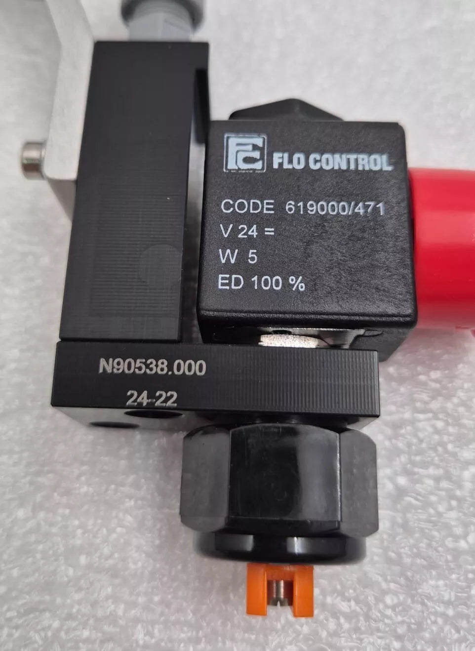 [LOT 2] FLO CONTROL 619000/471 Solenoid Valve 24V & TEEJET 11001VS Nozzle