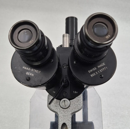 Haag Streit 900 binocular eyepieces close-up
