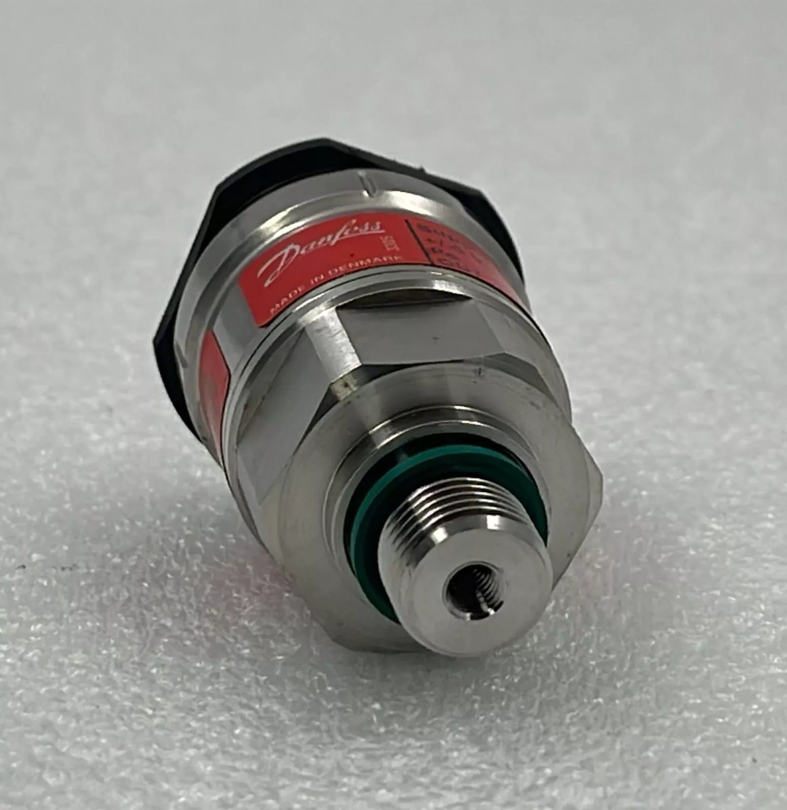 Danfoss 060G1666 Pressure Transducer Transmitter Meter 0.5-1 Bar 100mV