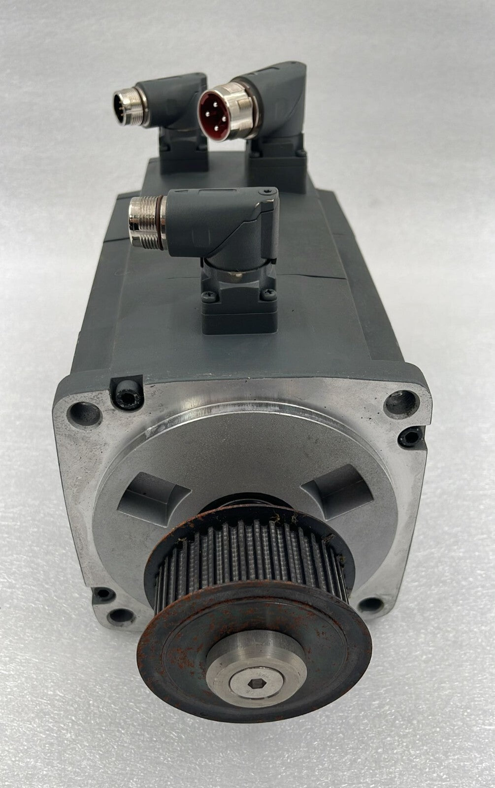 Siemens S-1FL6 3-Servo Motor 1FL6064-1AC61-2AB1 2500-RPM 24-VDC