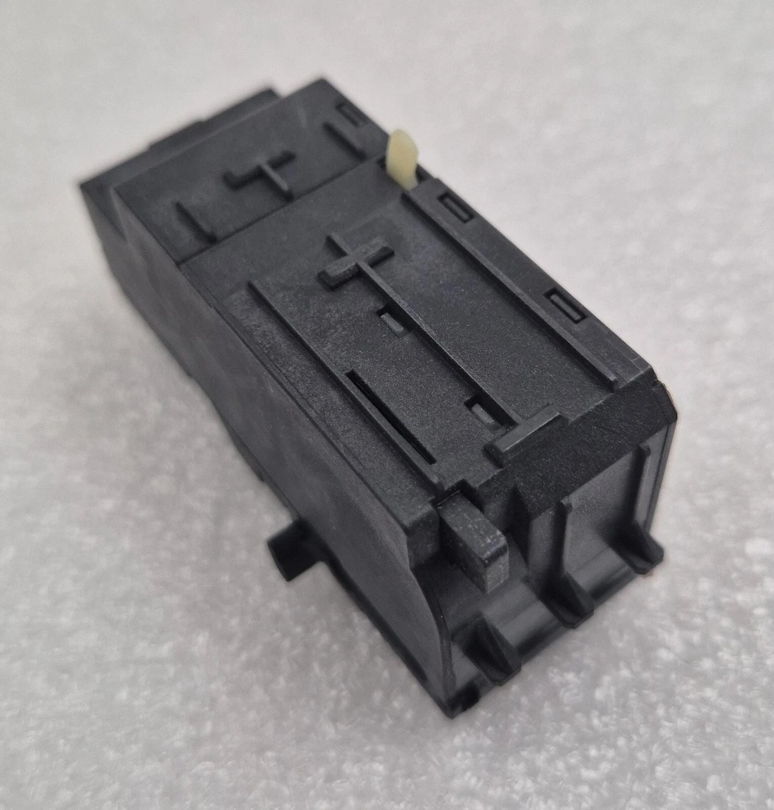 *NEW* SIEMENS STL 3VA9988-0BL33 Shunt Trip Left Circuit Breaker Release