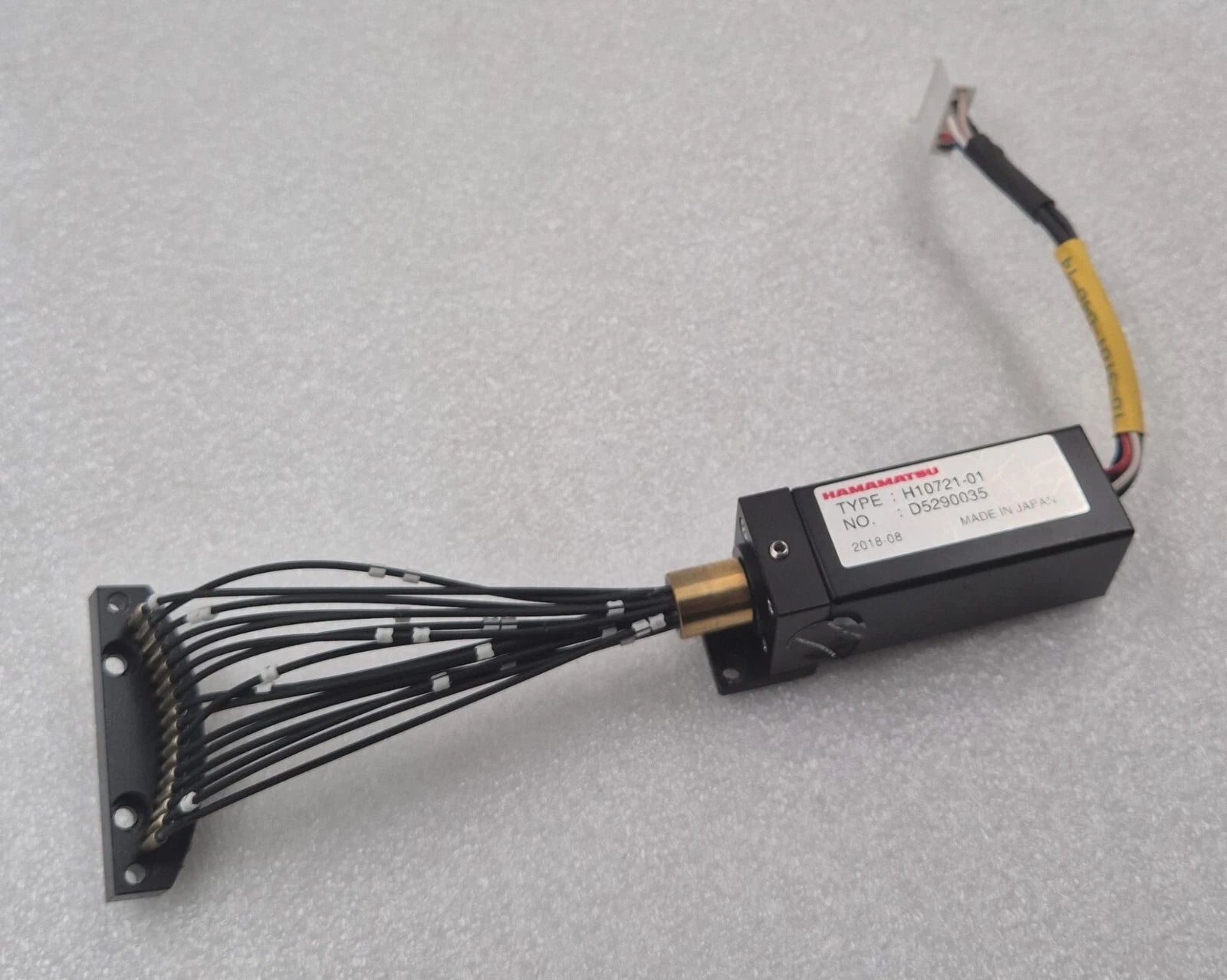 HAMAMATSU H10721-01 Photomultiplier Tube PMT Module W/ Fiber Optic Connector