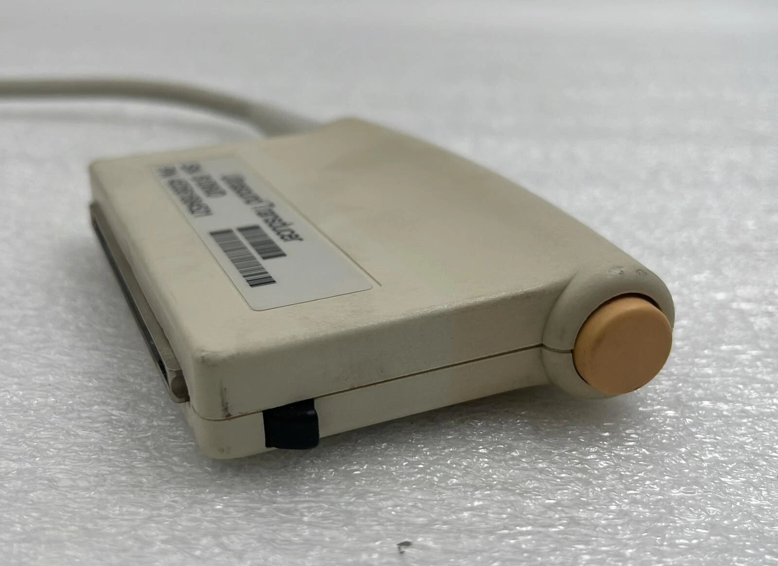 Philips C8-4v transducer side housing detail