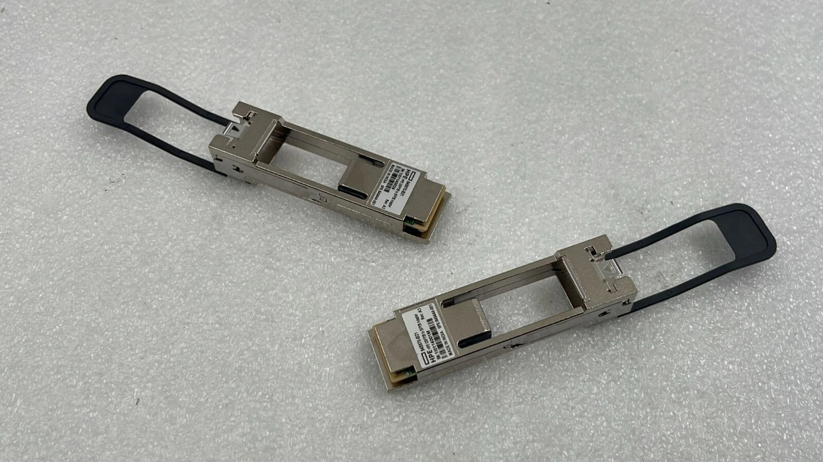 [LOT 2]  HPE 845970-B21 QSFP28 To SFP28 Fiber Optic Network Adapter 849444-001