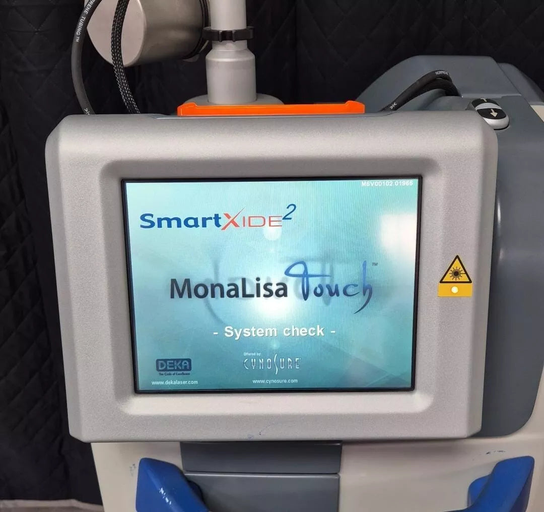 DEKA Smartxide2 M103P1 C60 MonaLisa Touch CO2 laser system with articulated arm and touchscreen interface