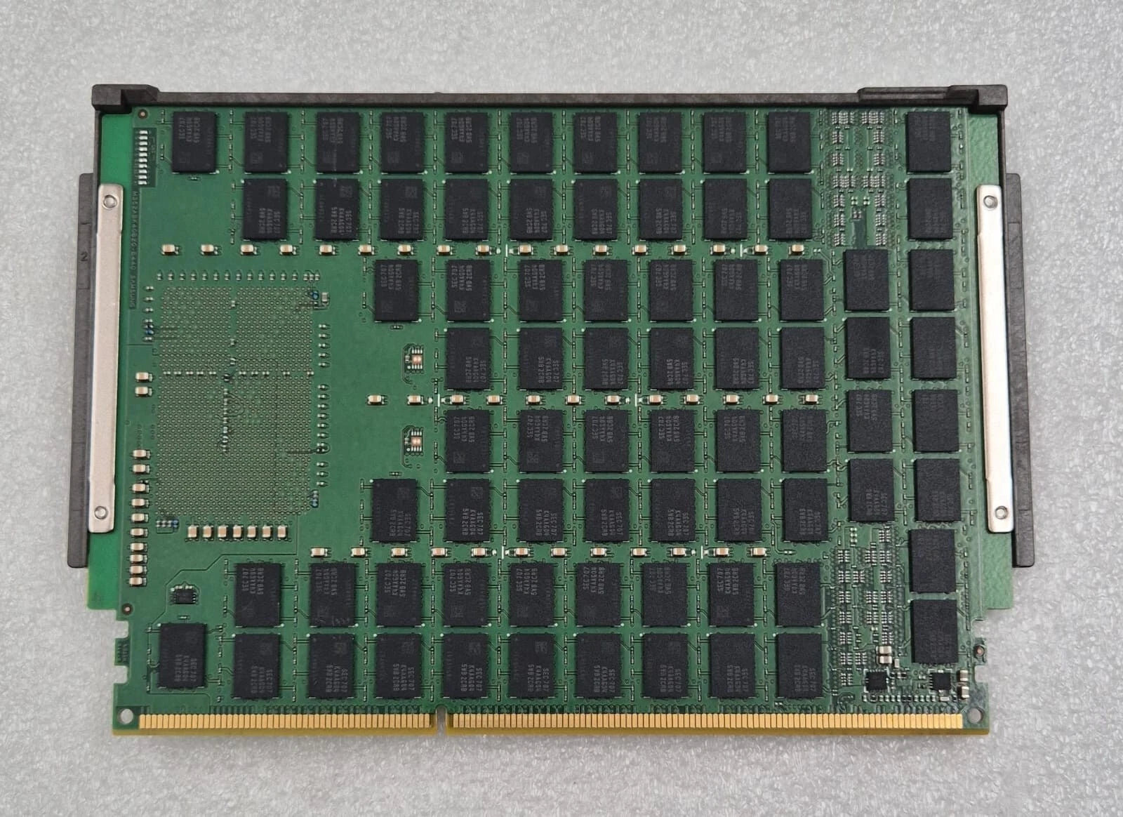 IBM 00VK243 256GB DDR4 1600MHz CDIMM PC4-12800 SAMSUNG M352ABK40B20-CK0M0 - E980