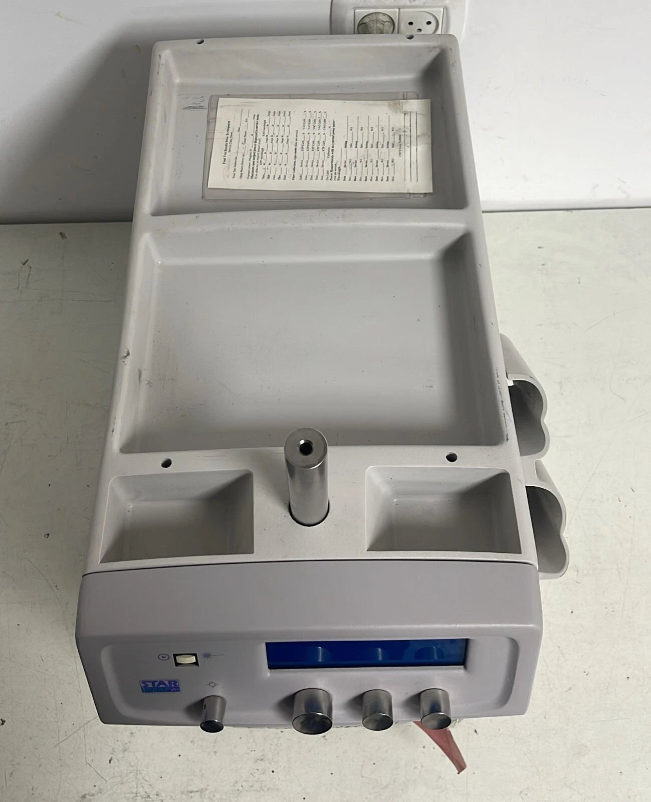 Aura i surgical laser rear housing view