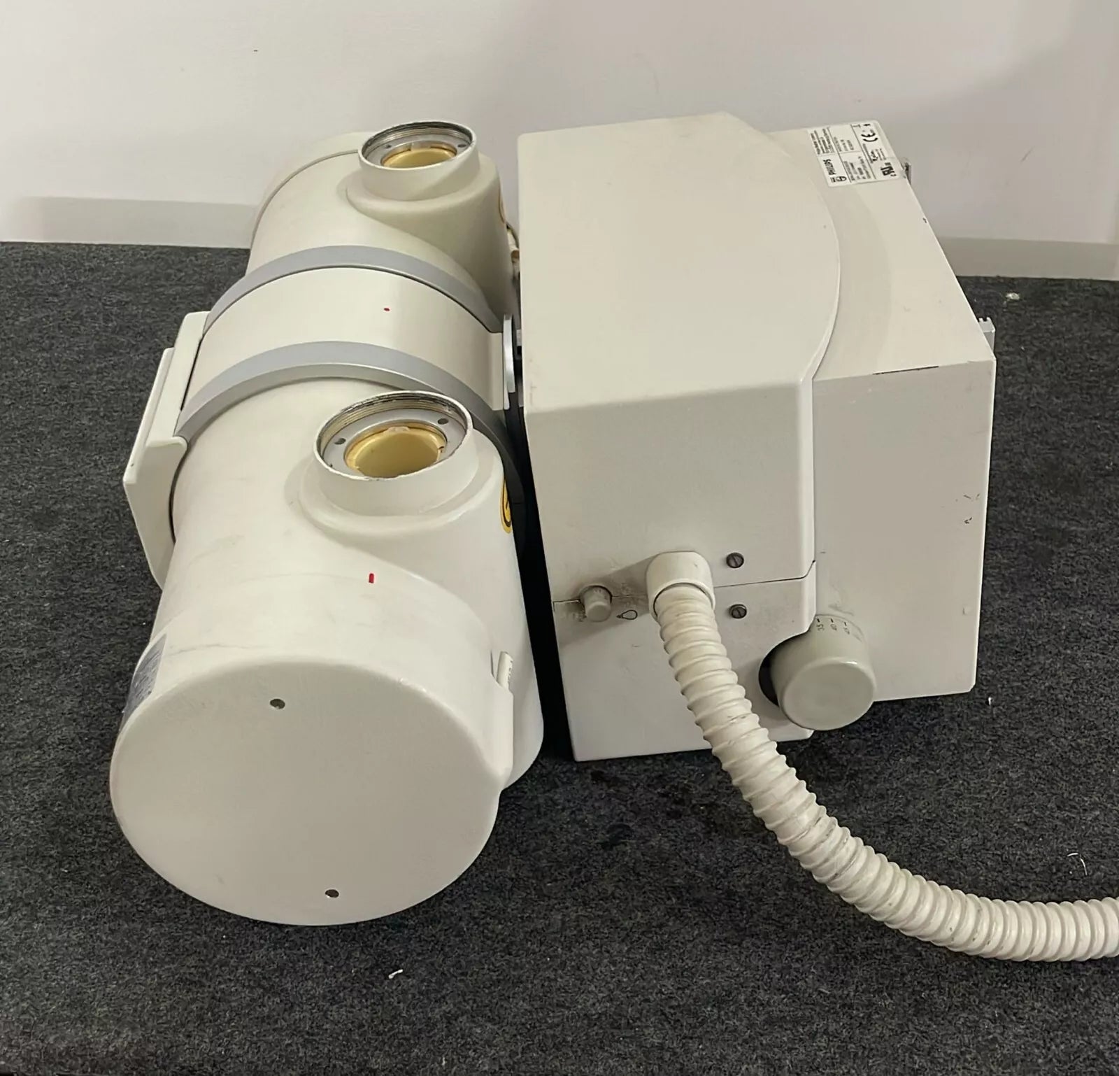 Philips Beam Limiting Device 9890-010-80441 W/ X-Ray Tube 9806 206 70102