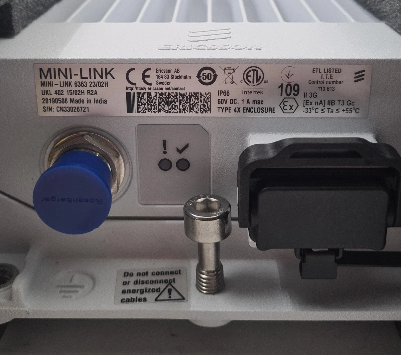 NEW - Ericsson Radio unit UKL 402 15/02H MINI-LINK 6363 23/02H R2A